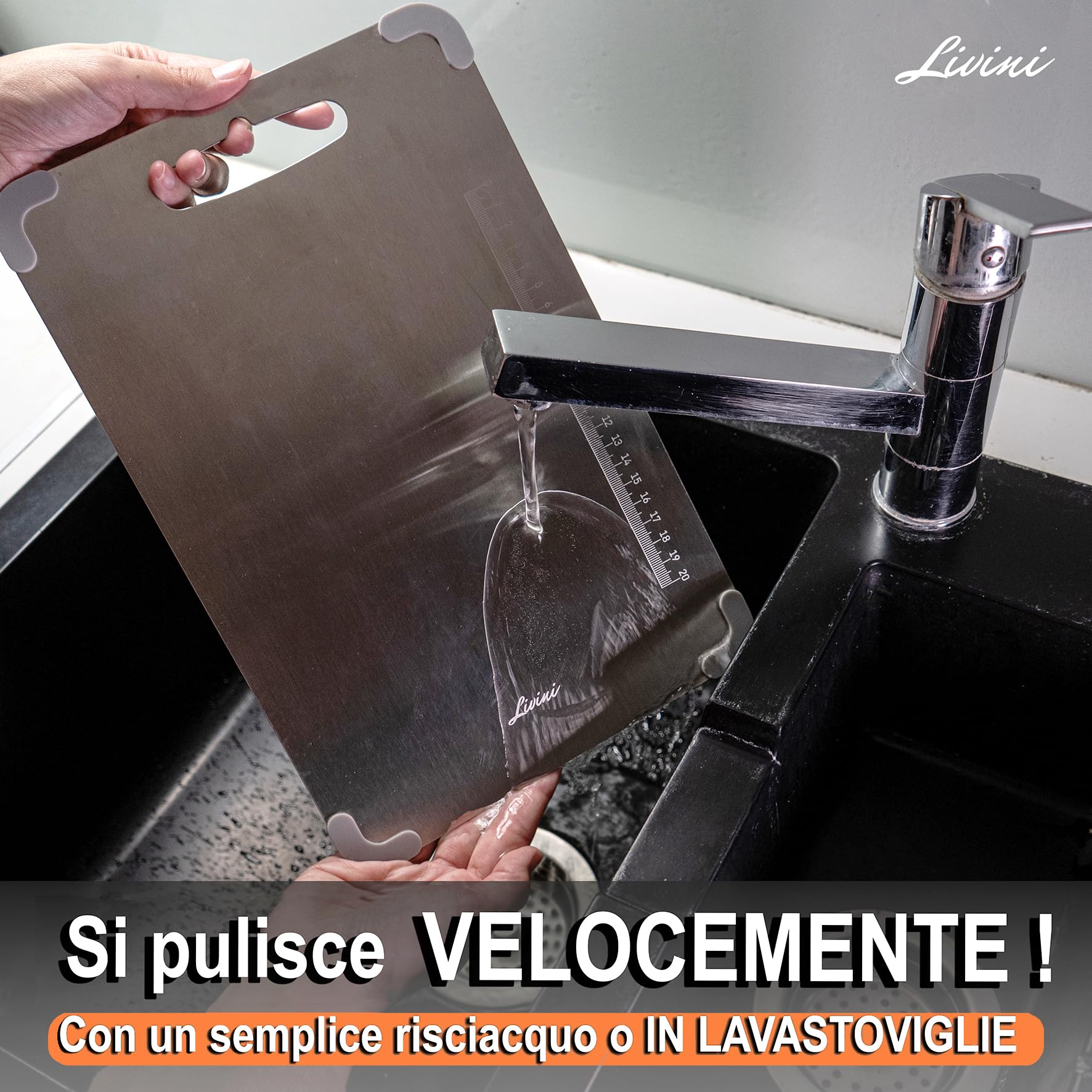 LIVINI Tagliere in Acciaio Inox 304 Alimentare 34x23cm, Tagliere da Cucina Professionale con Angoli Antiscivolo Rimuovibili in Silicone Antibatterico, Righello inciso per un Taglio preciso