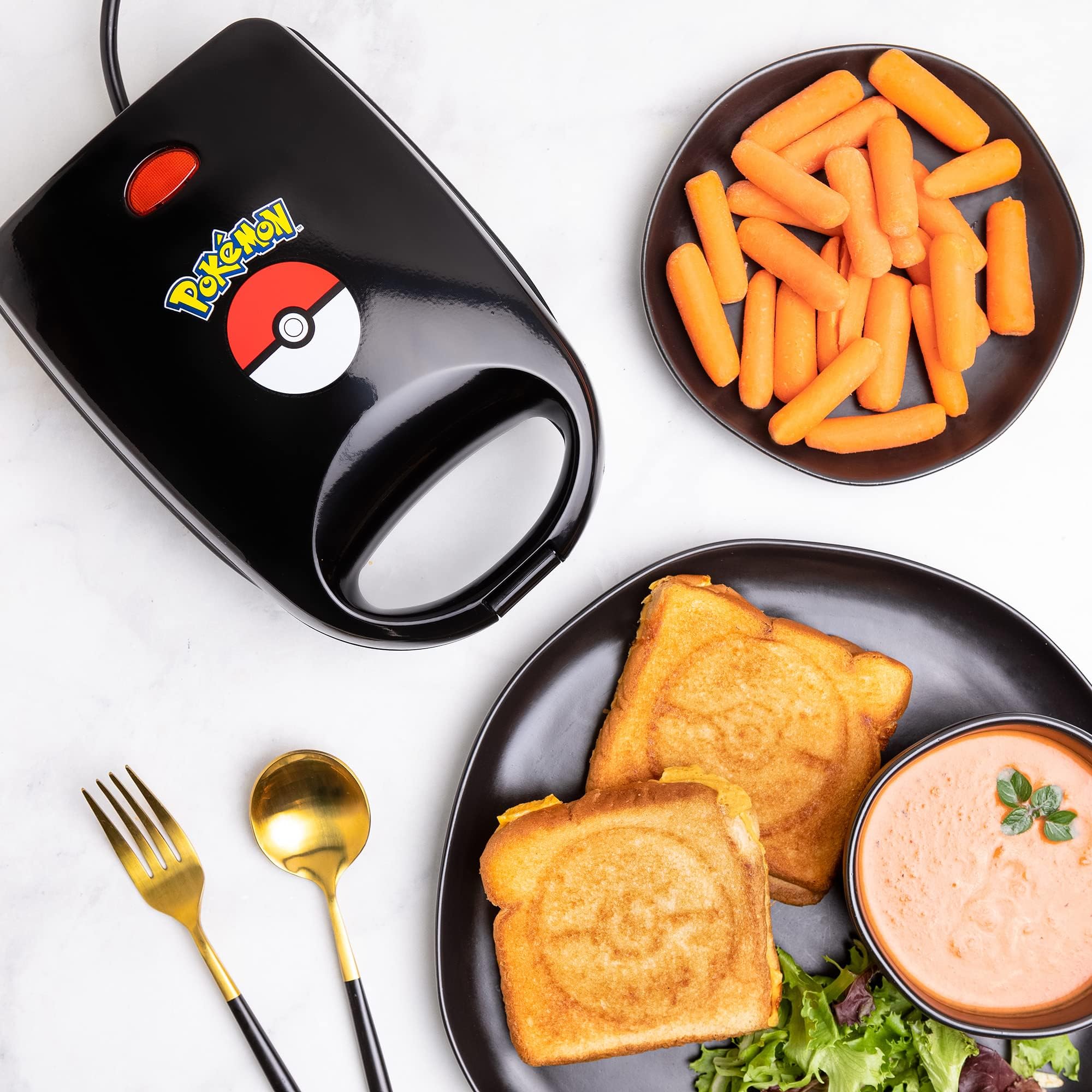 Uncanny Brands Star Wars Mandalorian Grilled Cheese Maker Make Mando and Grogu Toasted