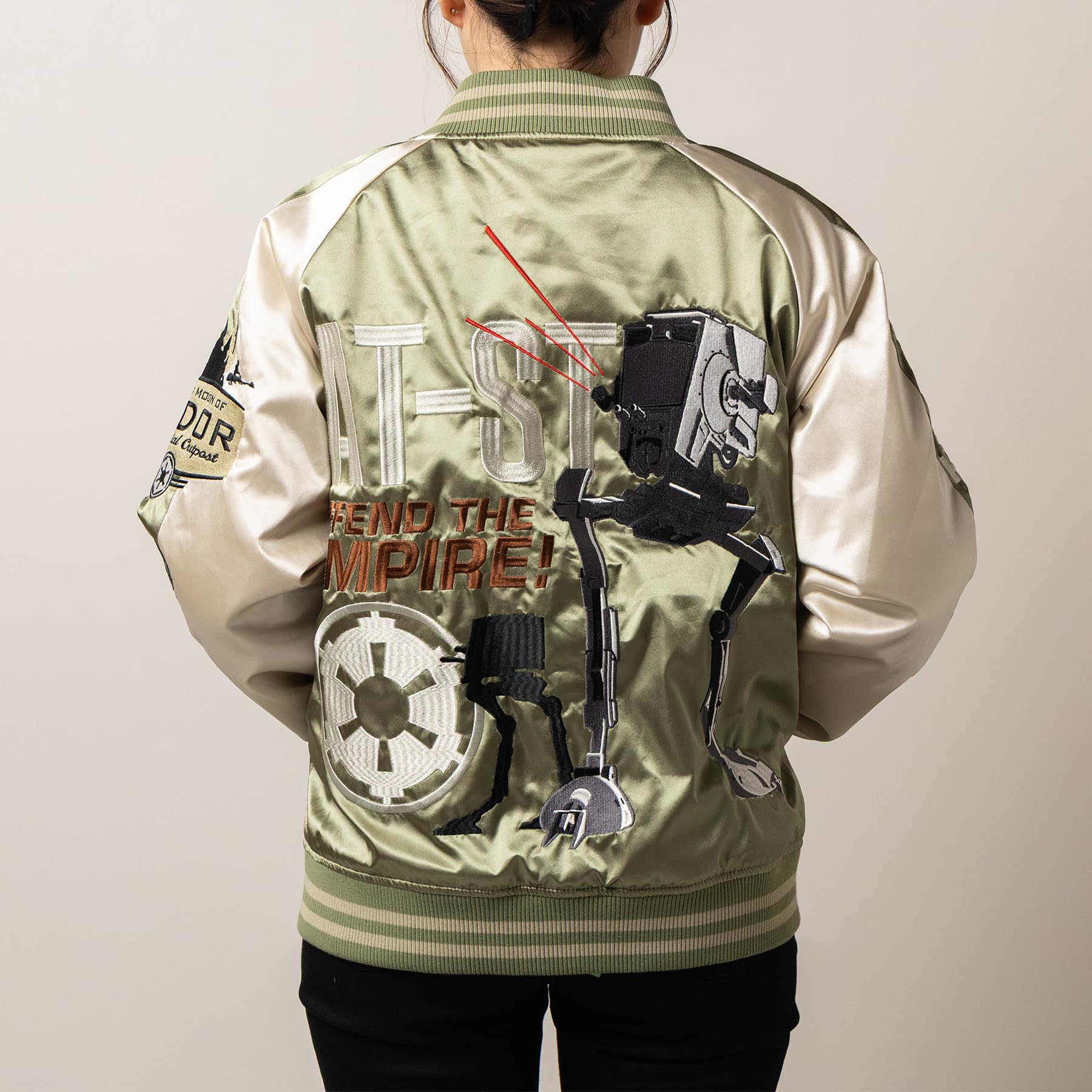 丸眞 スカジャン(3L) STAR WARS ヨーダ 全面刺繡 Amazon.co.jp: 丸眞 スカジャン(L) STAR WARS スターウォーズ AT-ST