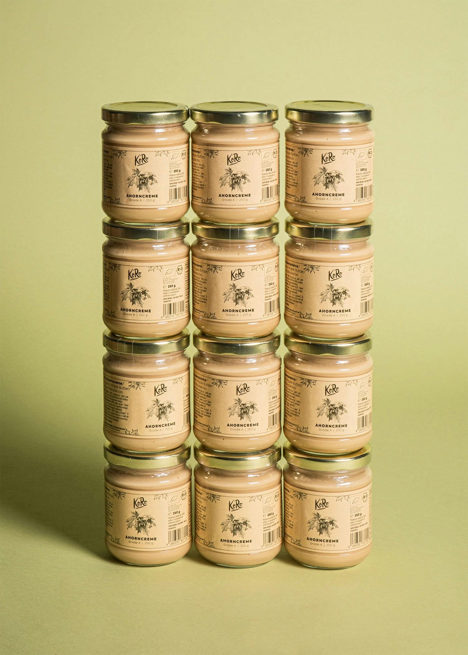 KoRo - Bio Ahorncreme 12 x 250 g - Süßer Brotaufstrich - Aus Ahornsirup von Kanada - Vegan - Purer Genuss auf Pancakes, in Kaffee oder Tee