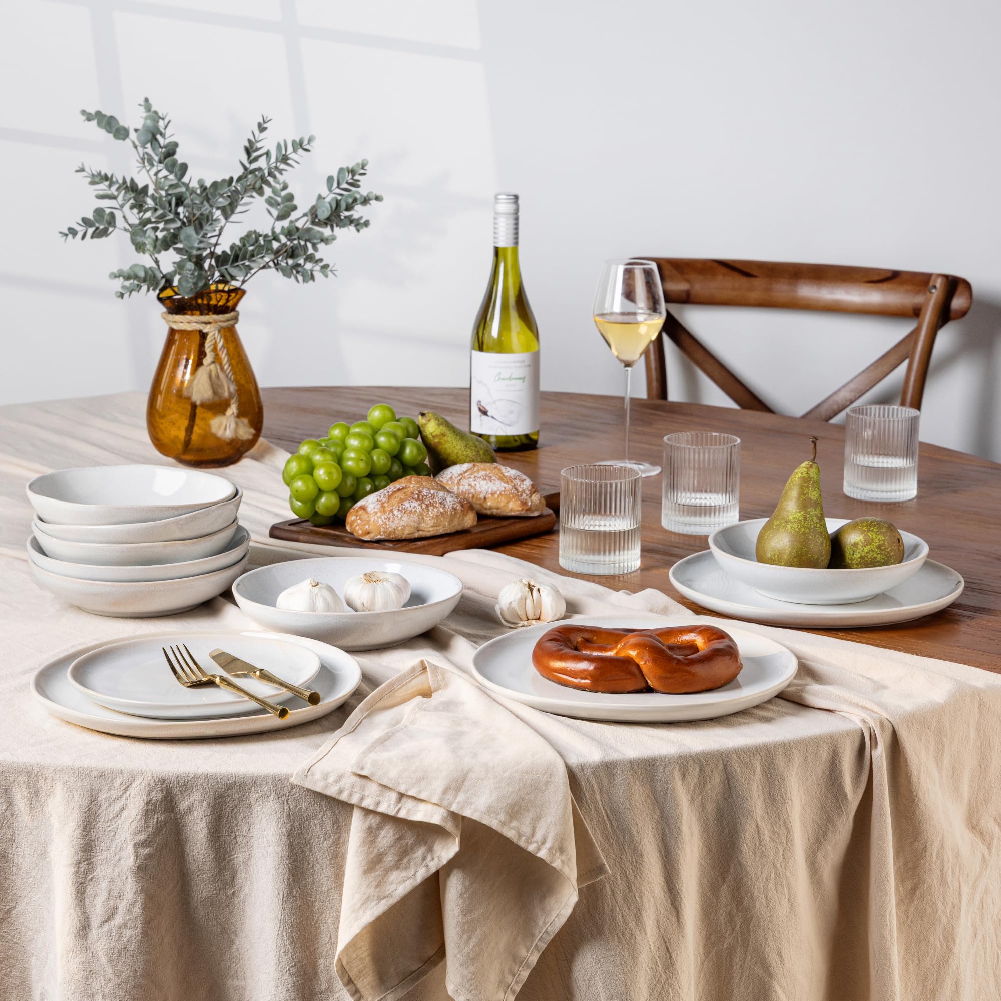 GBhome Steingut Geschirrset 6 Personen, 24-tlg Reaktive Glasur Handarbeit Geschirr Set, Mikrowellen- & Spülmaschinenfest Schüssel- und Teller Set, Beige