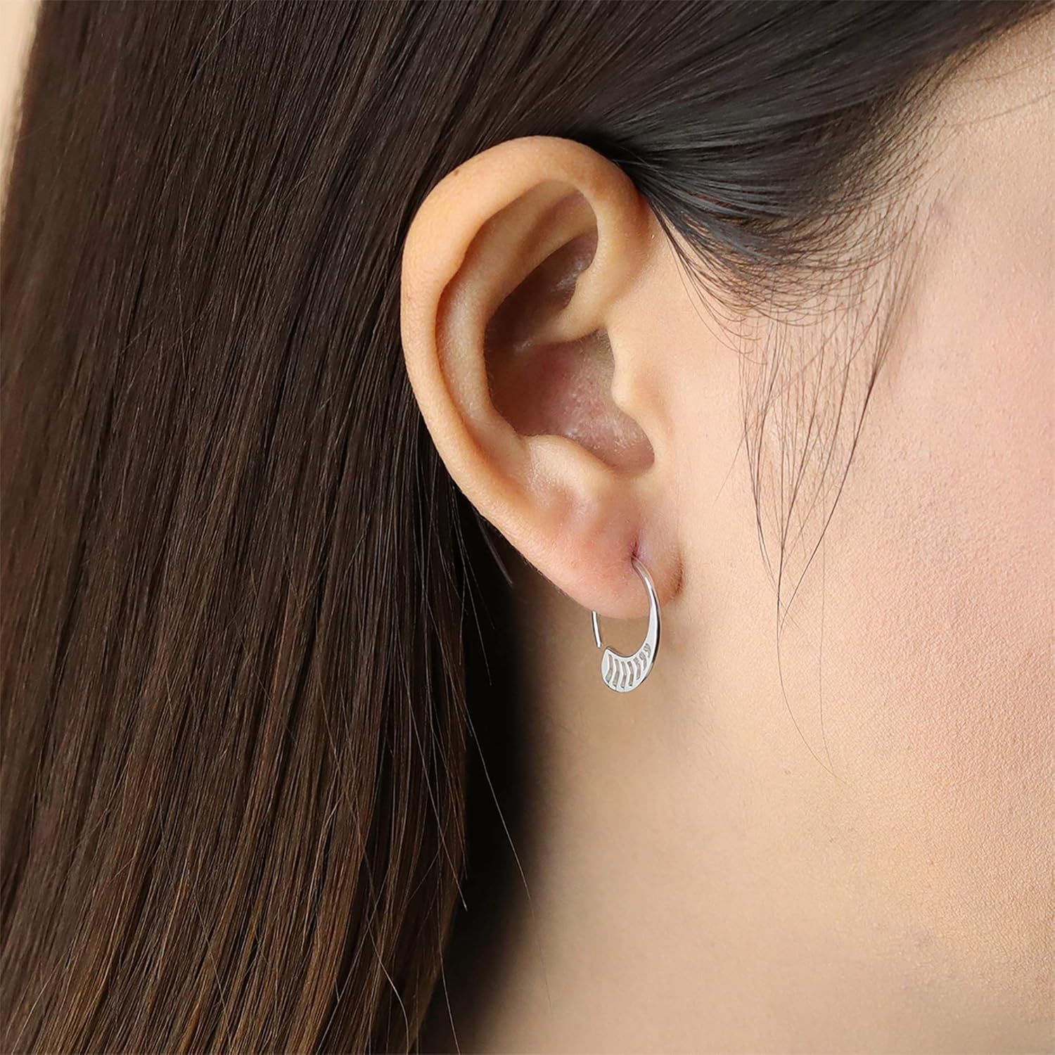 Boma Jewelry Sterling Silver Polished Chevron Pull Through Fashion Hoop Earrings - Image 2