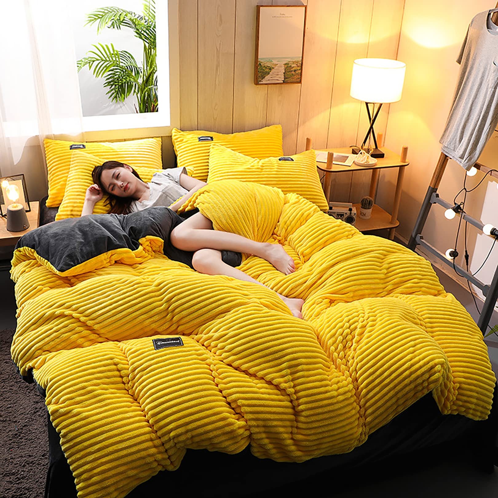 ALEjon Juego de Funda nórdica de Terciopelo Amarillo, tamaño Queen con 2 Almohadas - Suave y Elegante 4 Piezas para Camas Individuales (220x240cm)
