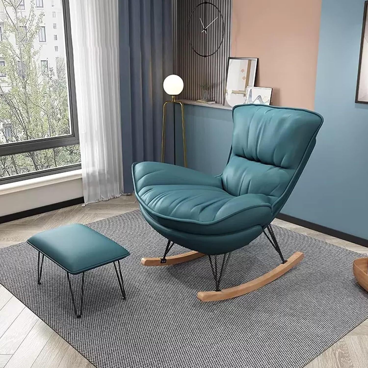 Fauteuil à bascule d'intérieur confortable avec son repose-pieds idéal pour votre salon