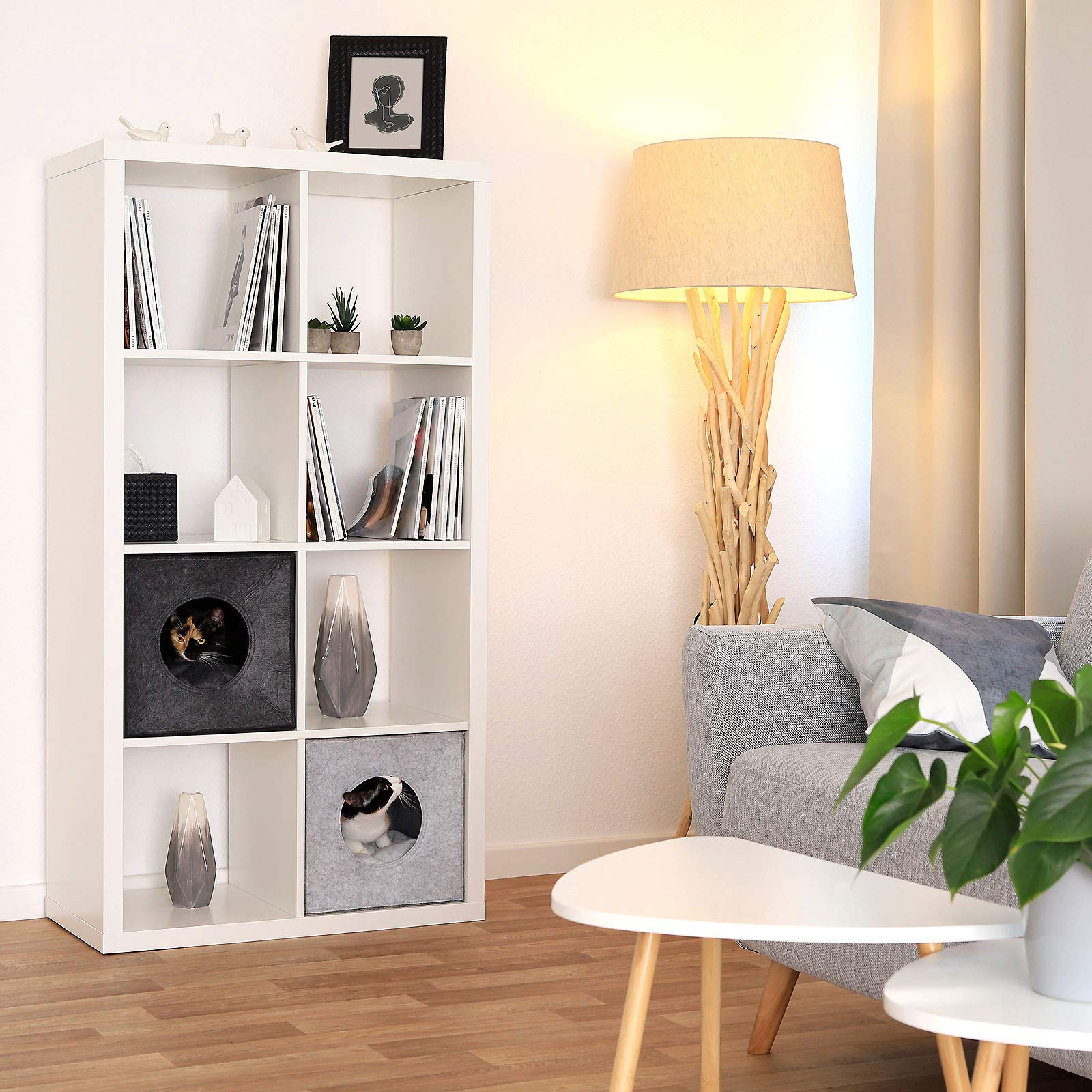 lionto Caverne pour Chats en Feutre Robuste adaptée aux systèmes de rayonnage, 33x37x33 cm, lit pour Chats Pliable en Forme de Cube, Niche avec Coussin Confortable, Gris foncé