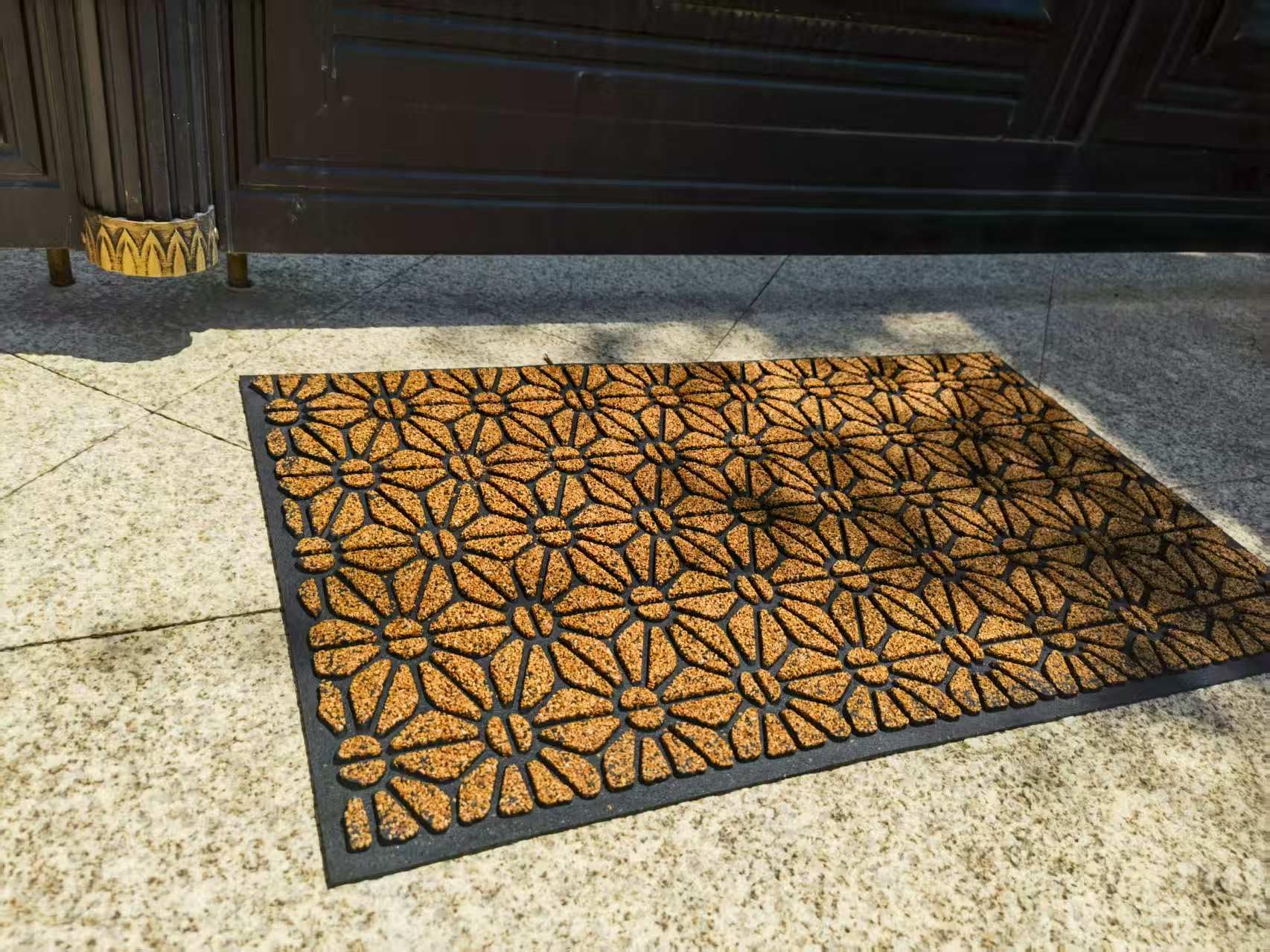 Timerala Walnut Shell Doormat, Luxurious Natural Walnut Shell Premium Doormat, All-Weather Non-Slip Outdoor Carpet, eco-Friendly Welcome mat, Size 43×74 cm, Natural Rubber Bottom Surface
