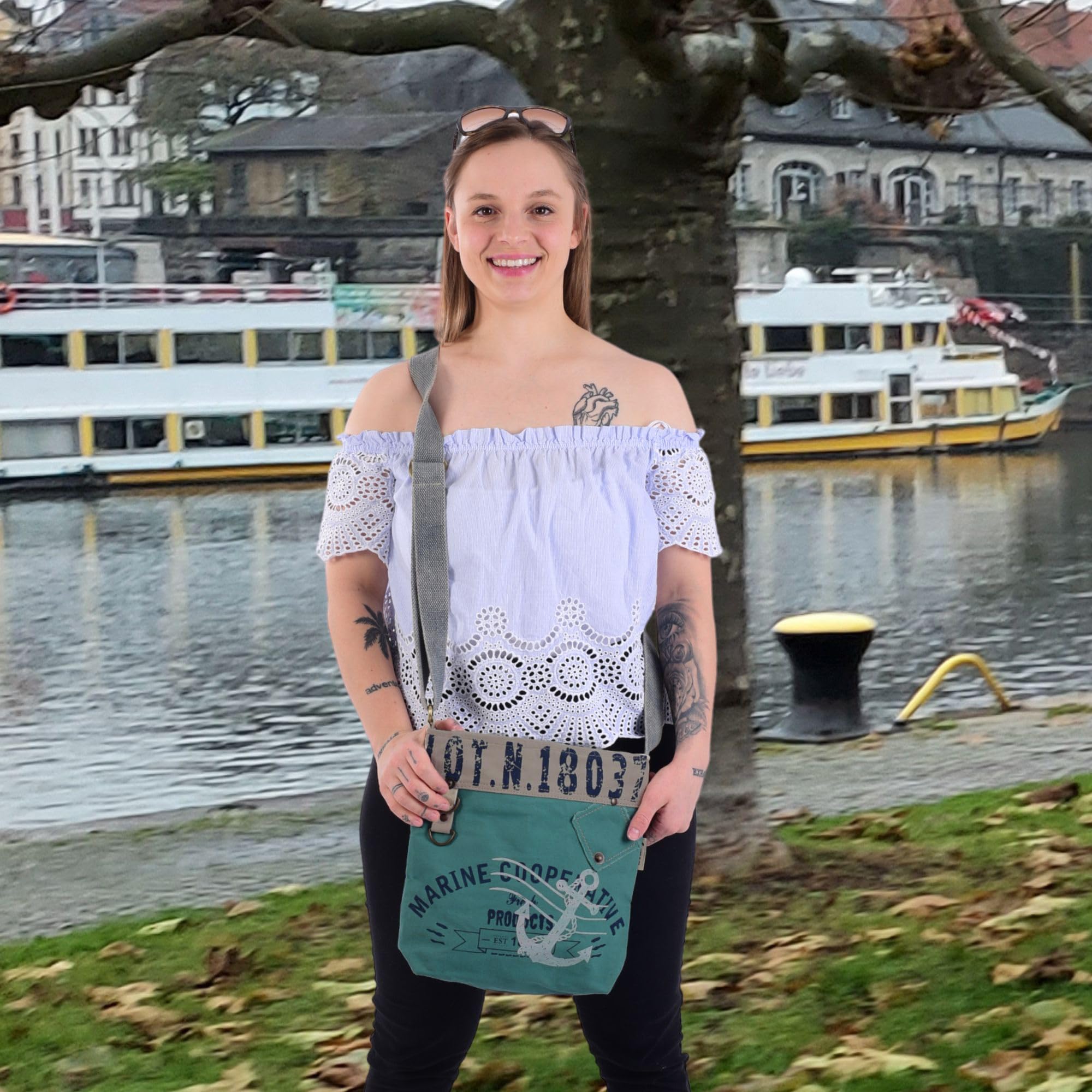Sunsa Maritim Anker Design Crossbody Bag. Vegane Damen Umhängetasche. Blau