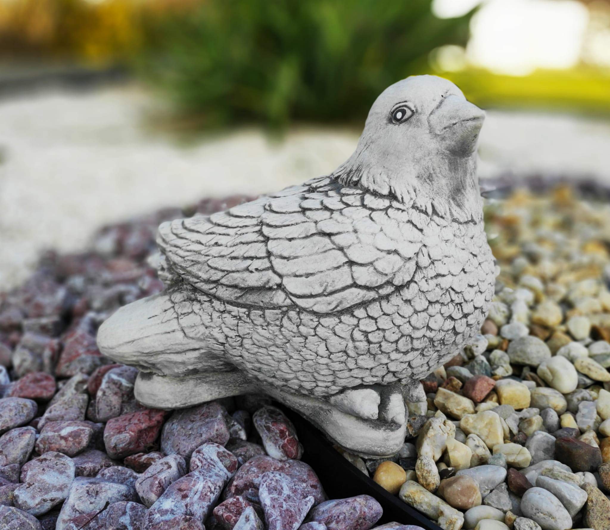 Piccola Statuetta da Giardino in Pietra di Uccello del Paradiso