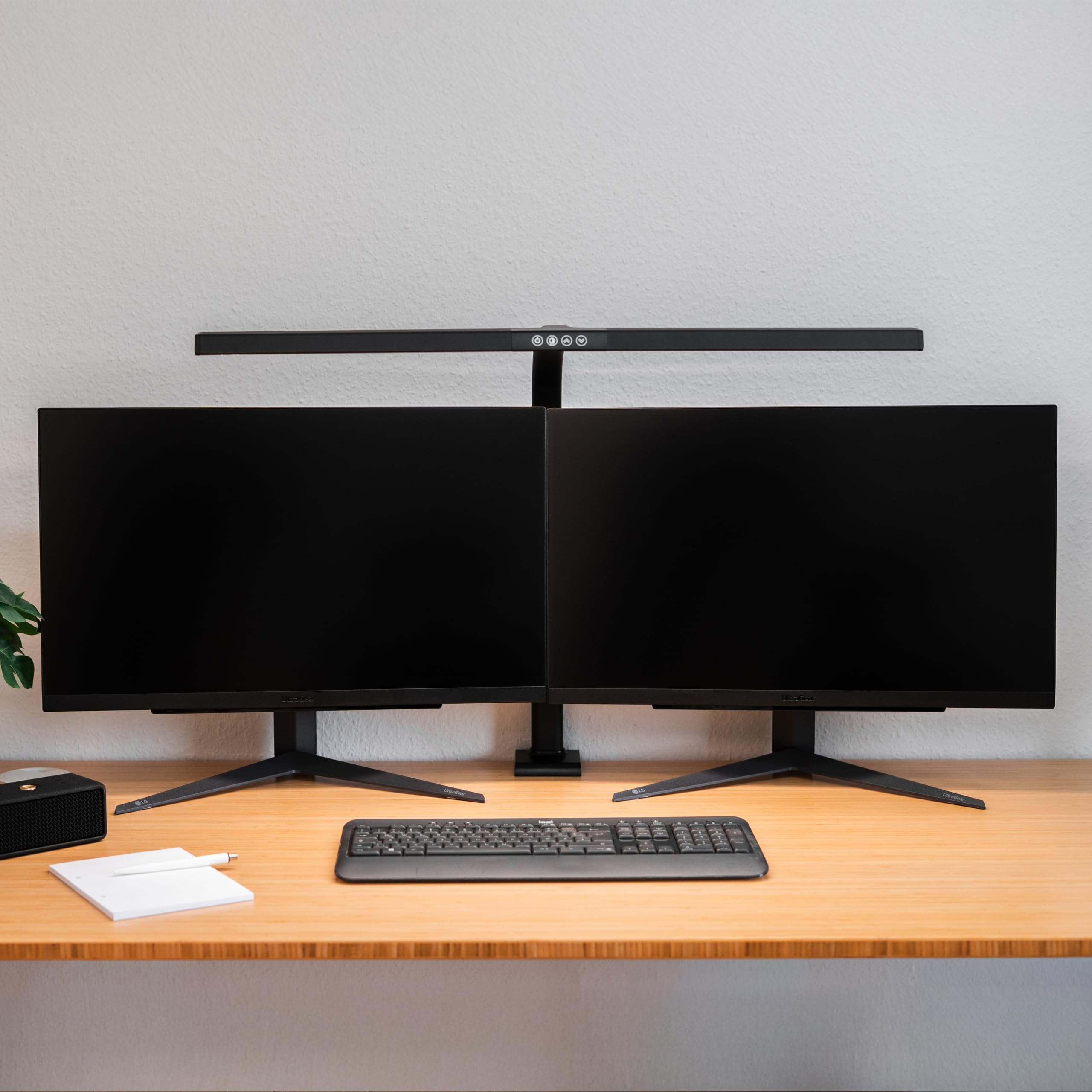 FeinTech Schreibtischlampe klemmbar 80 cm LED dimmbar Screenbar mit extra großer Leuchtfläche für ein schreibtischfüllendes Licht, LTL00321E Schwarz