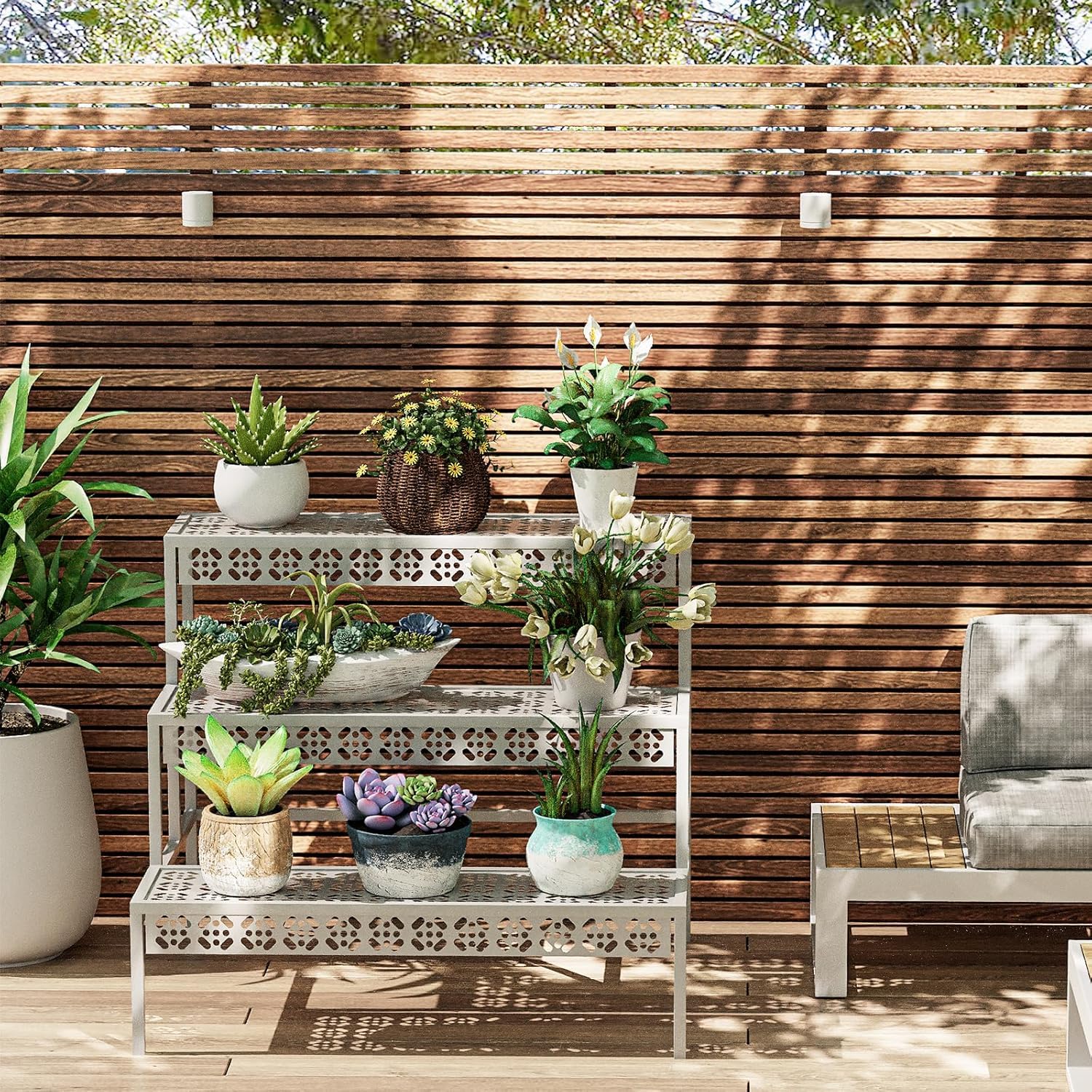 Huhote Scala per fiori in metallo a 3 gradini, per giardino, balcone, interni ed esterni, multifunzionale con grande capacità, bianco