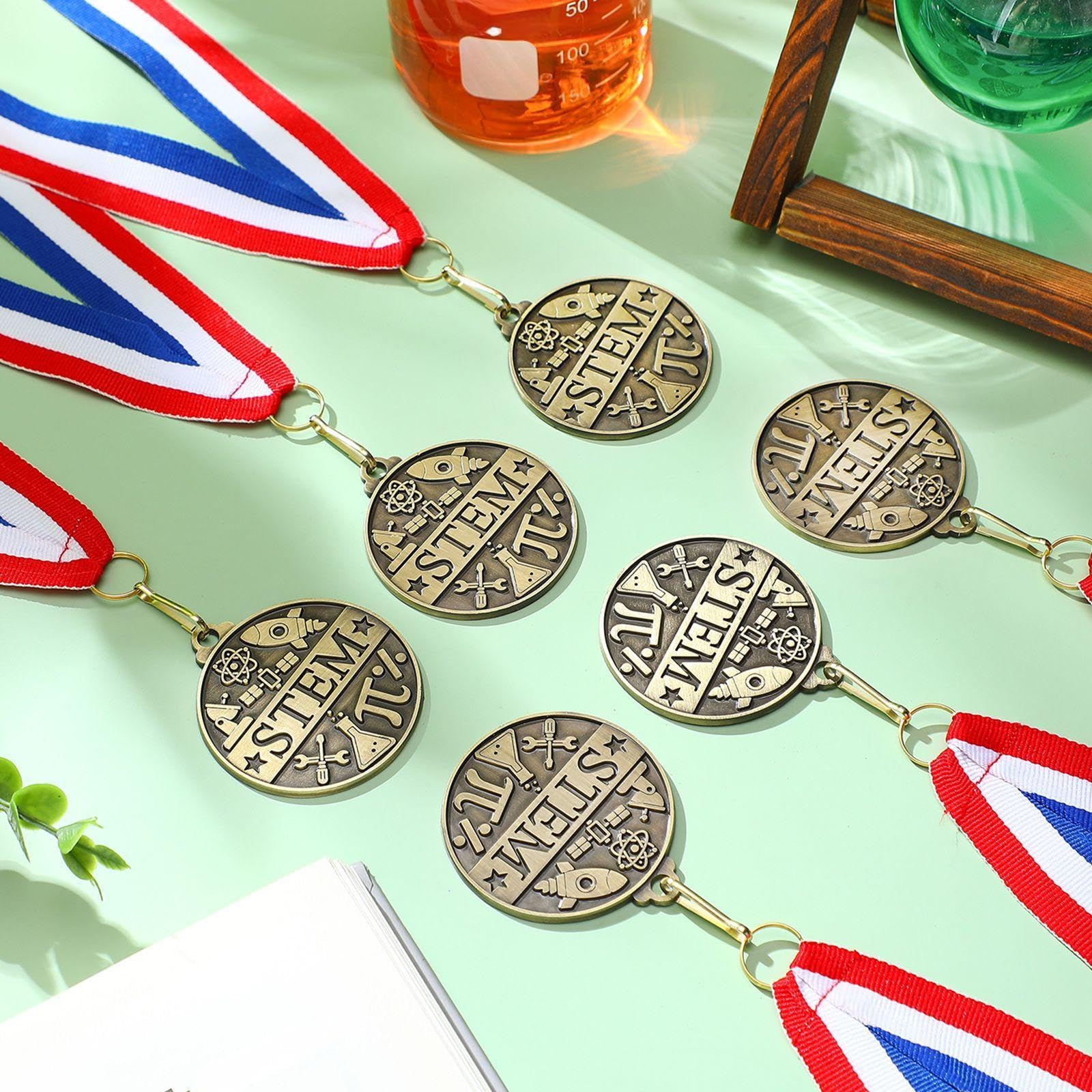 Quelay 30 medallas de premio de 2 pulgadas, medallas de oro a granel con cintas para el cuello, trofeo de metal, regalo para torneos, competiciones, fiestas, niños y adultos (debate)