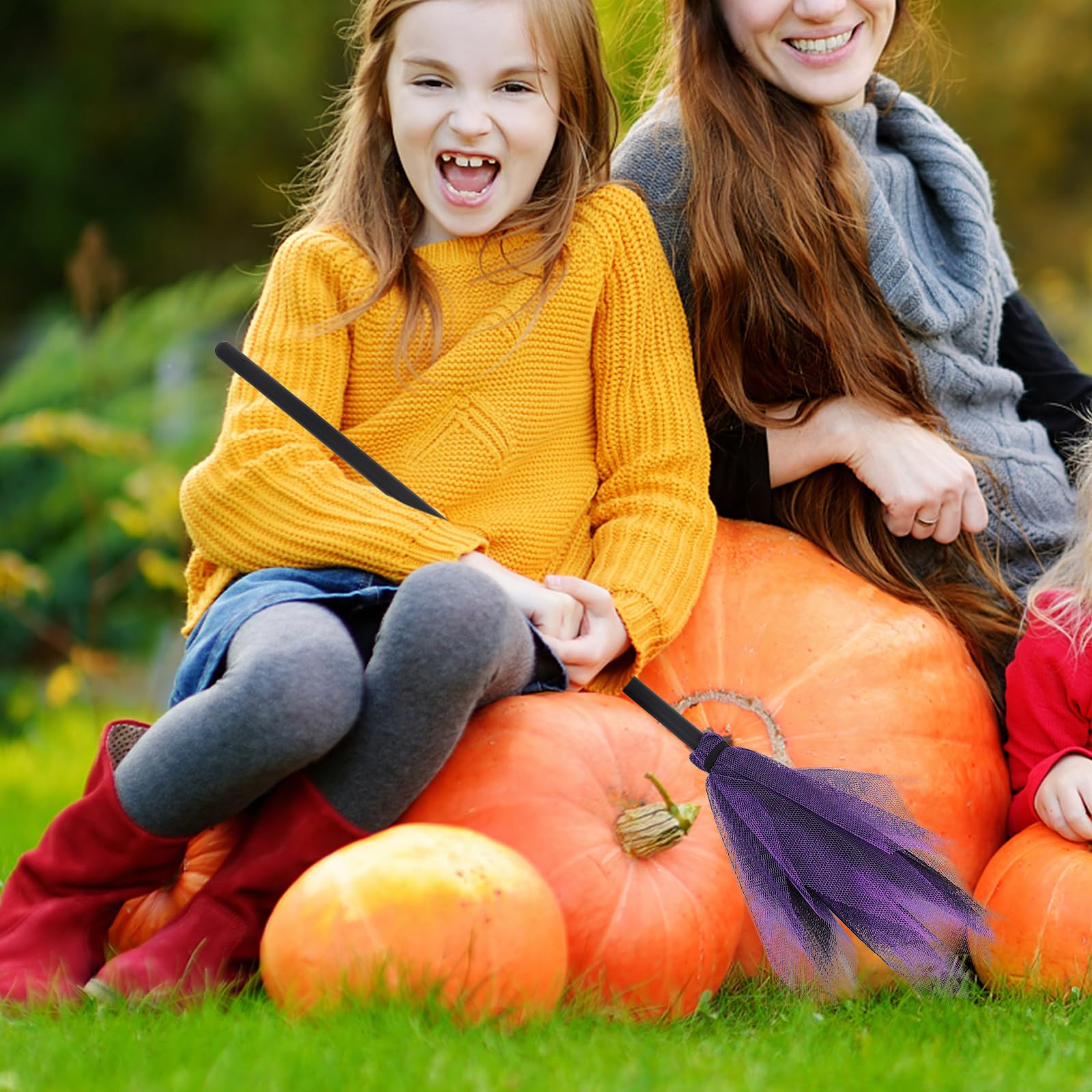 2 Hexenbesen Aus Violettem Tüll - 90cm Lang | Halloween Kostüm Zubehör Für Kinder & Erwachsene