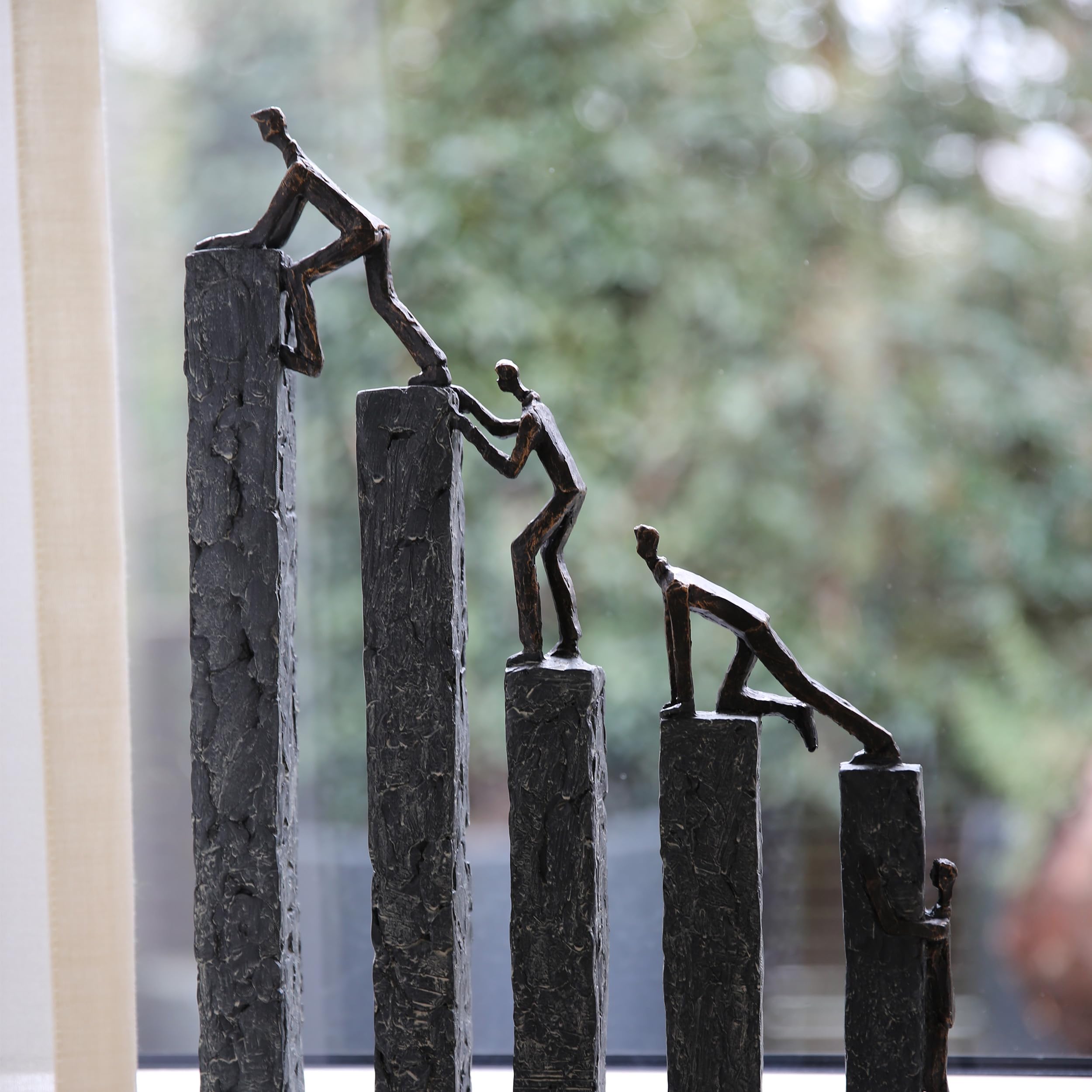 Casablanca Skulptur Raise, Deko Figur Bronze, Kunstharz Statue Wohnzimmer, Büro Dekoration H. 43 cm x B. 31 cm - Moderne Skulpturen, Klettern, Bergsteigen
