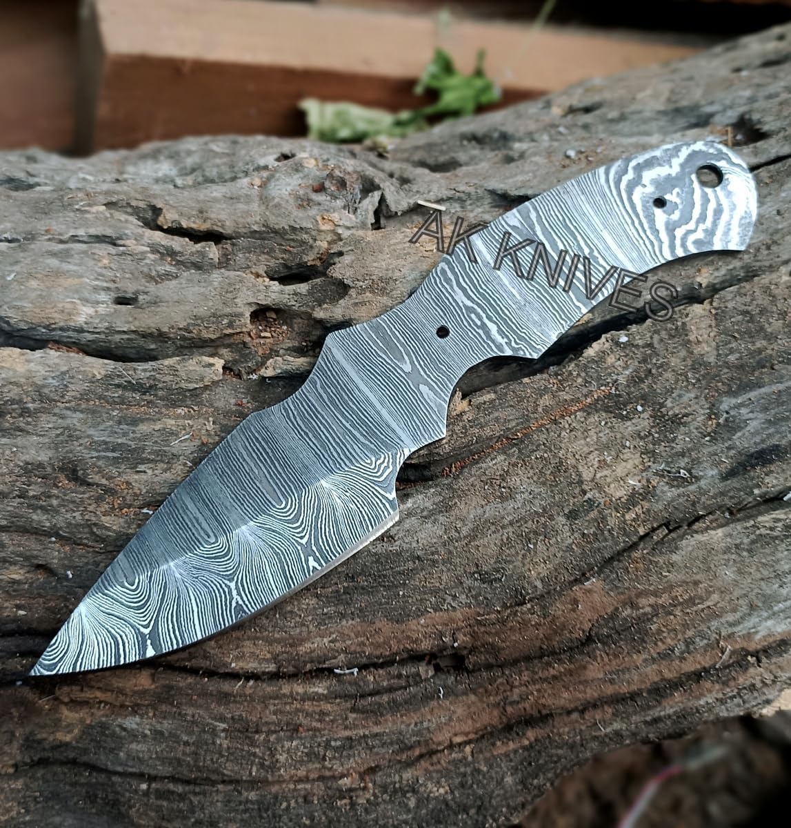 Damascus Steel Blank Blade for Knife Making, Full-Tang, Hunting Knife Blank, Diy Skinning Blank Blade, 8 In Twist Pattern
