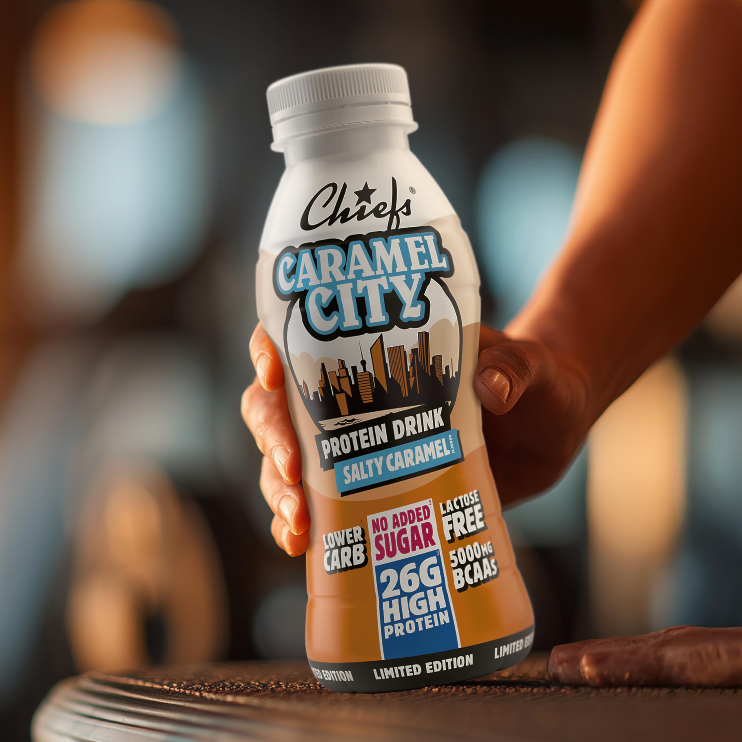 Chiefs Drink di Proteine, Bevanda Proteica al Caramello, Senza Lattosio, Senza Grassi e Zuccheri Aggiunti, 8 confezioni x 330ml