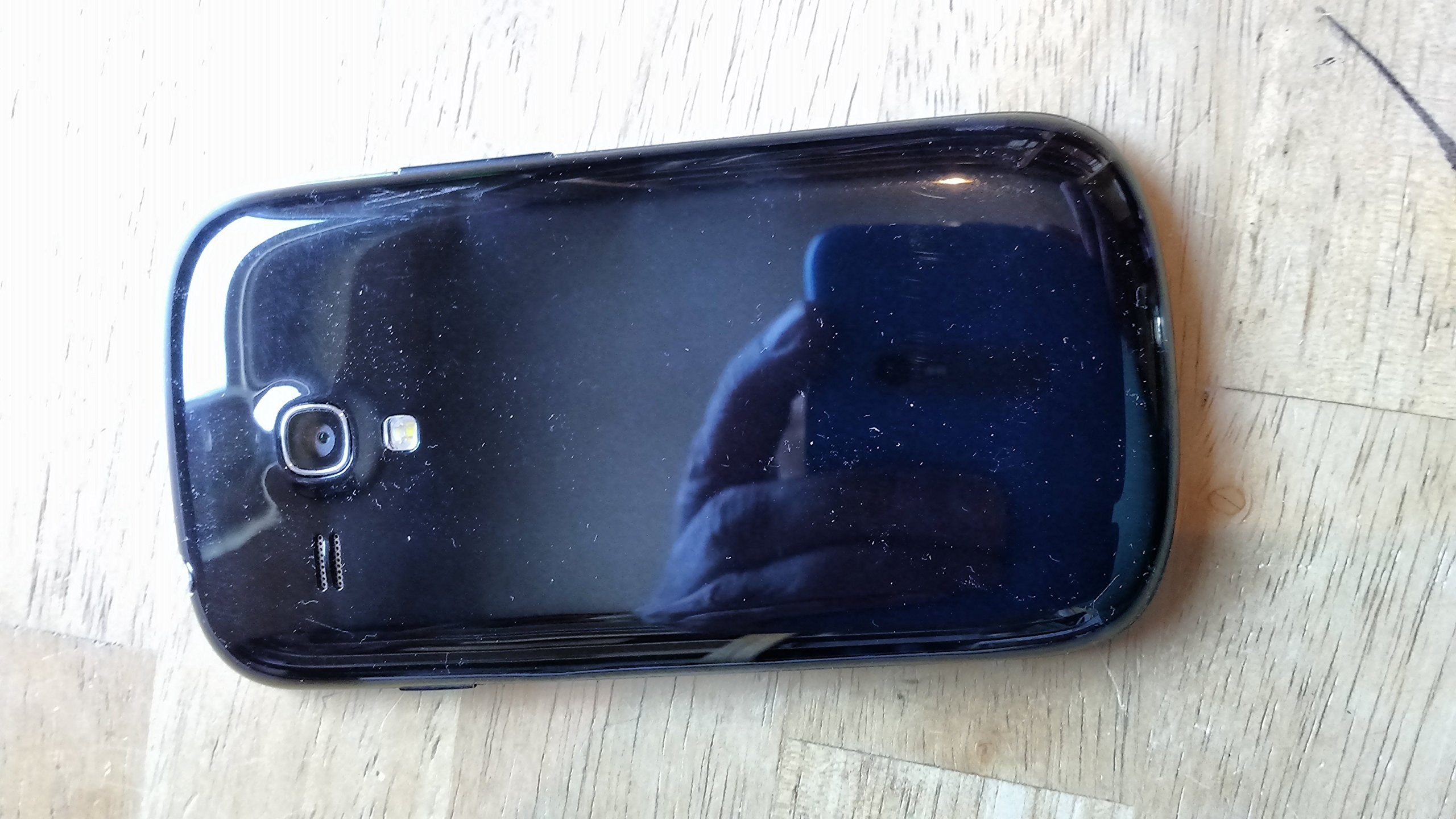 Samsung Galaxy S3 mini (GT-I8200) smartfon (wyświetlacz dotykowy 4" (10,2"), 8 GB pamięci, Android 4.2) rodzic.
