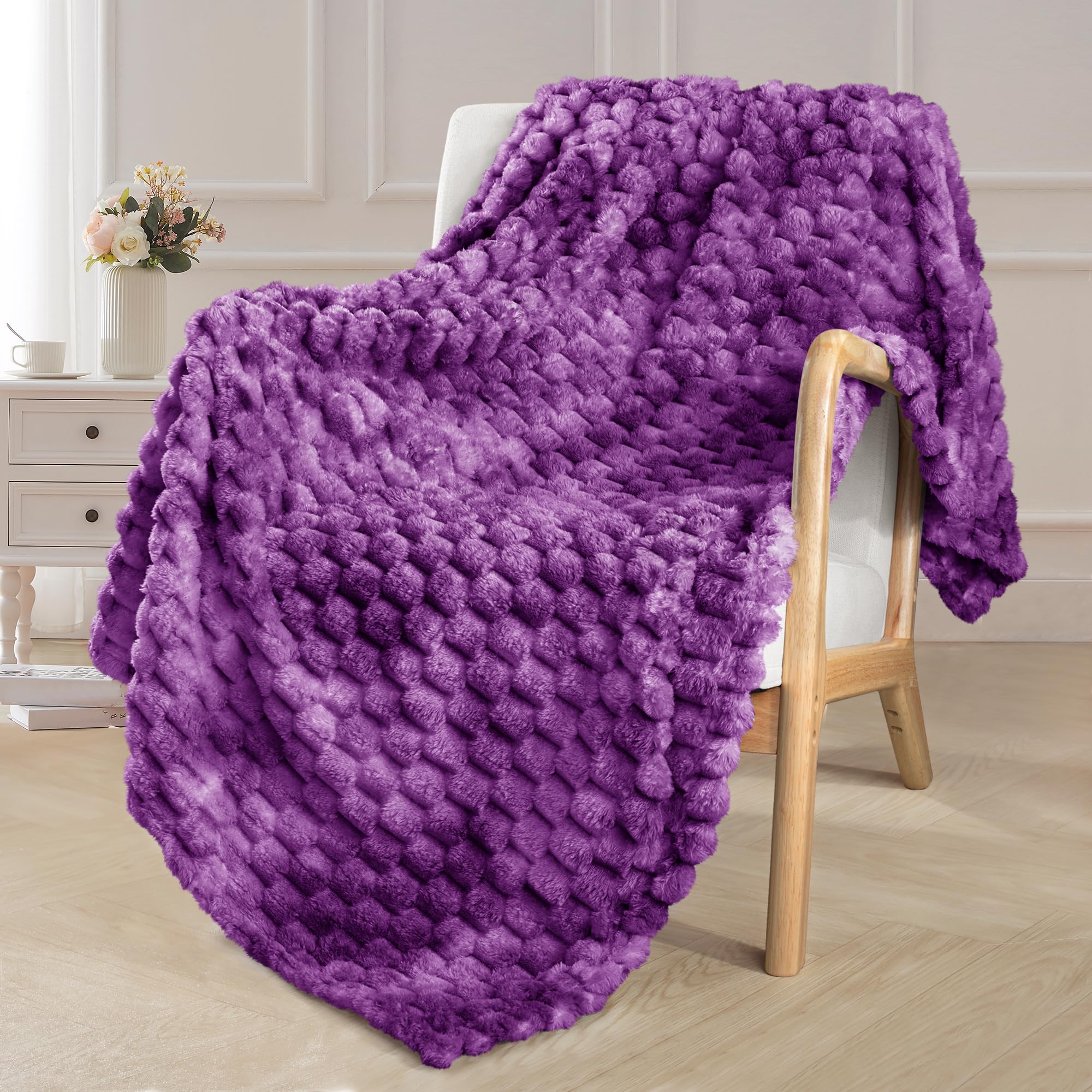 Exclusivo Mezcla Extra Large Soft Fleece Throw Blanket, 50x70 Inches Stylish Jacquard Throw Blanket for Couch, Fuzzy Cozy Lightweight for All Season, Tie-dye Purple