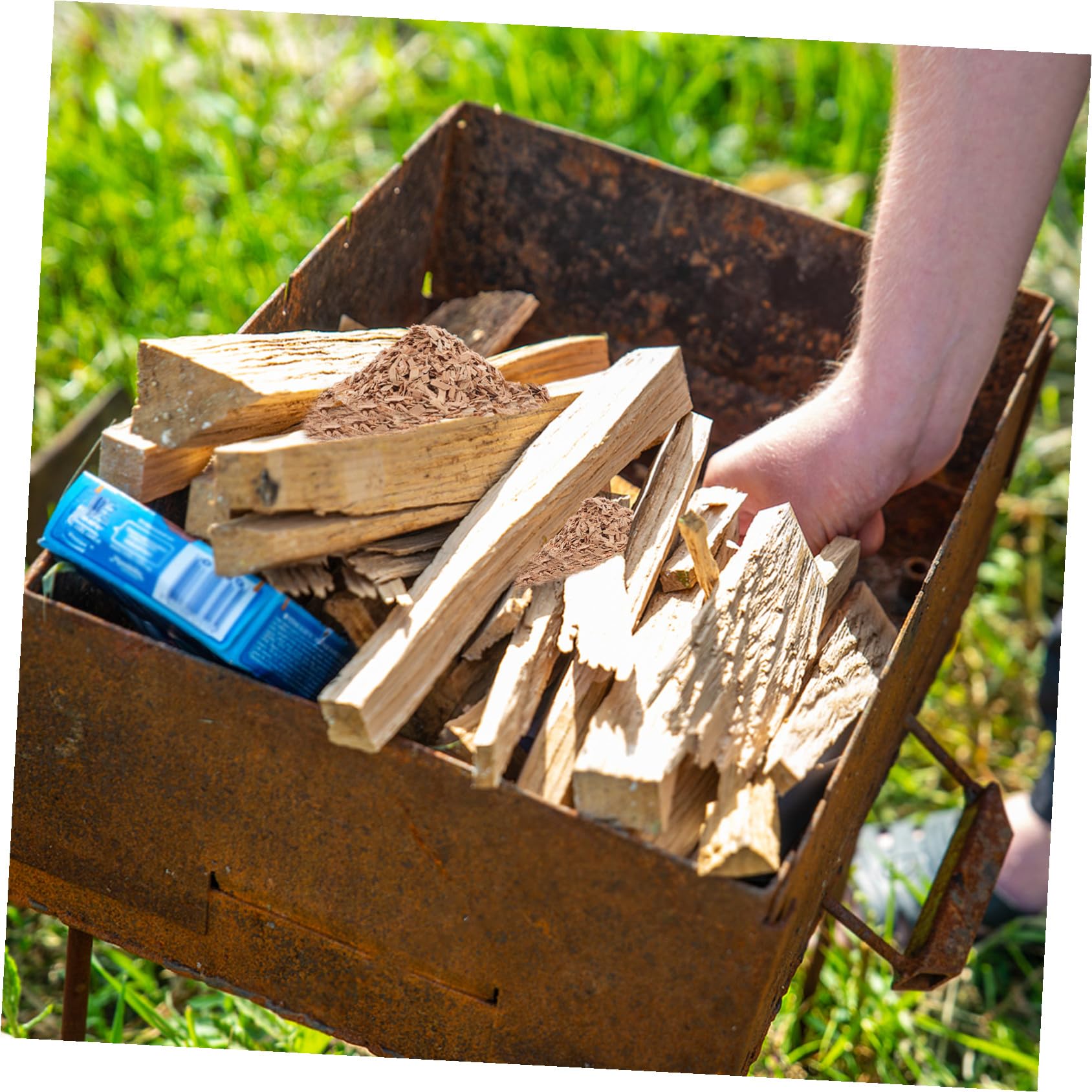 SHINEOFI Trucioli di Legno Hickory per BBQ e Grigliate Pacchetto da Legno Naturale per Affumicatura di Carne per Cottura al Forno e Arrosti con Aroma Affumicato Autentico