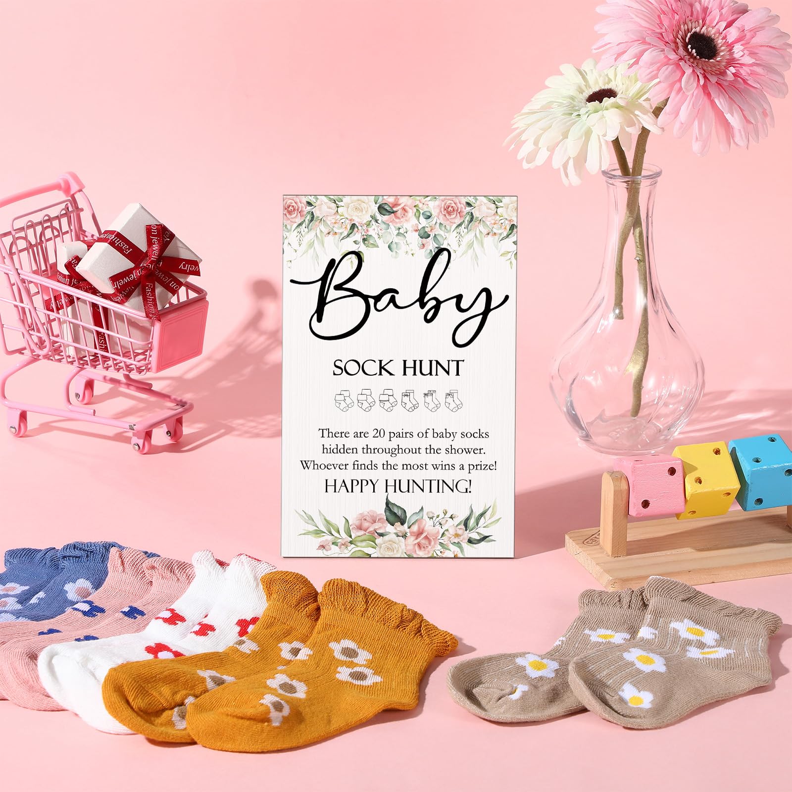 Hoteam 21 juegos de baby shower que incluyen letrero de caza de calcetines de bebé y 20 pares de calcetines pequeños de algodón de madera con soporte para niños y niñas, regalos de fiesta de