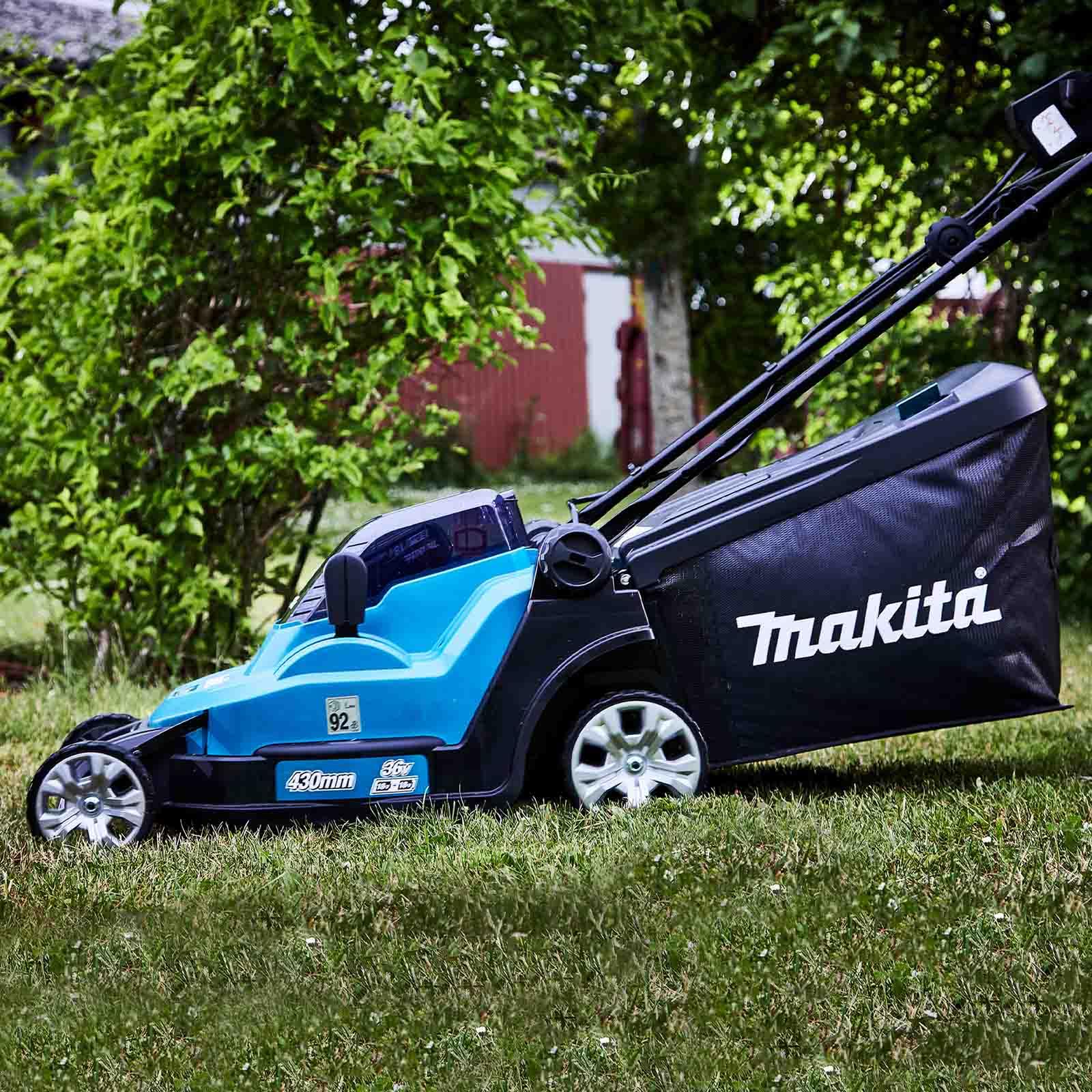 Makita DLM432PG2 - Cortacésped Doble de Iones de Litio LXT de 18 V (36 V) de 43 cm con 2 baterías de 6.0 Ah y Cargador de Doble Puerto