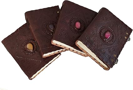 Amazon Aislinn Leather 大型ヴィンテージハート型エンボス加工レザージャーナル Instagramフォトアルバム ハンドメイドペーパー コプト綴じ ロック開閉 7 X 5 Inch ブラウン ノート メモ帳 文房具 オフィス用品