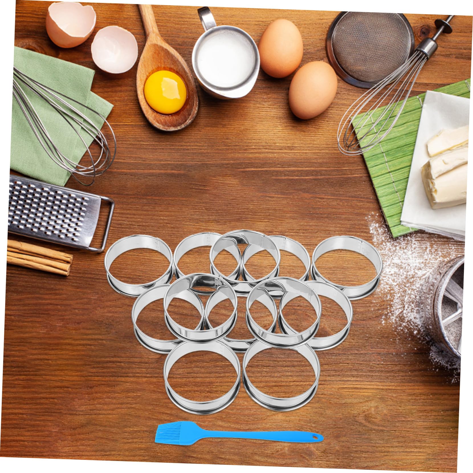 16 Pièces Lot de Cercles à Gâteaux Acier Inoxydable Moules à Pâtisserie Antiadhésifs avec Brosse Cercles pour Muffins et Mousses Ustensiles de Cuisson pour Desserts Faits Maison