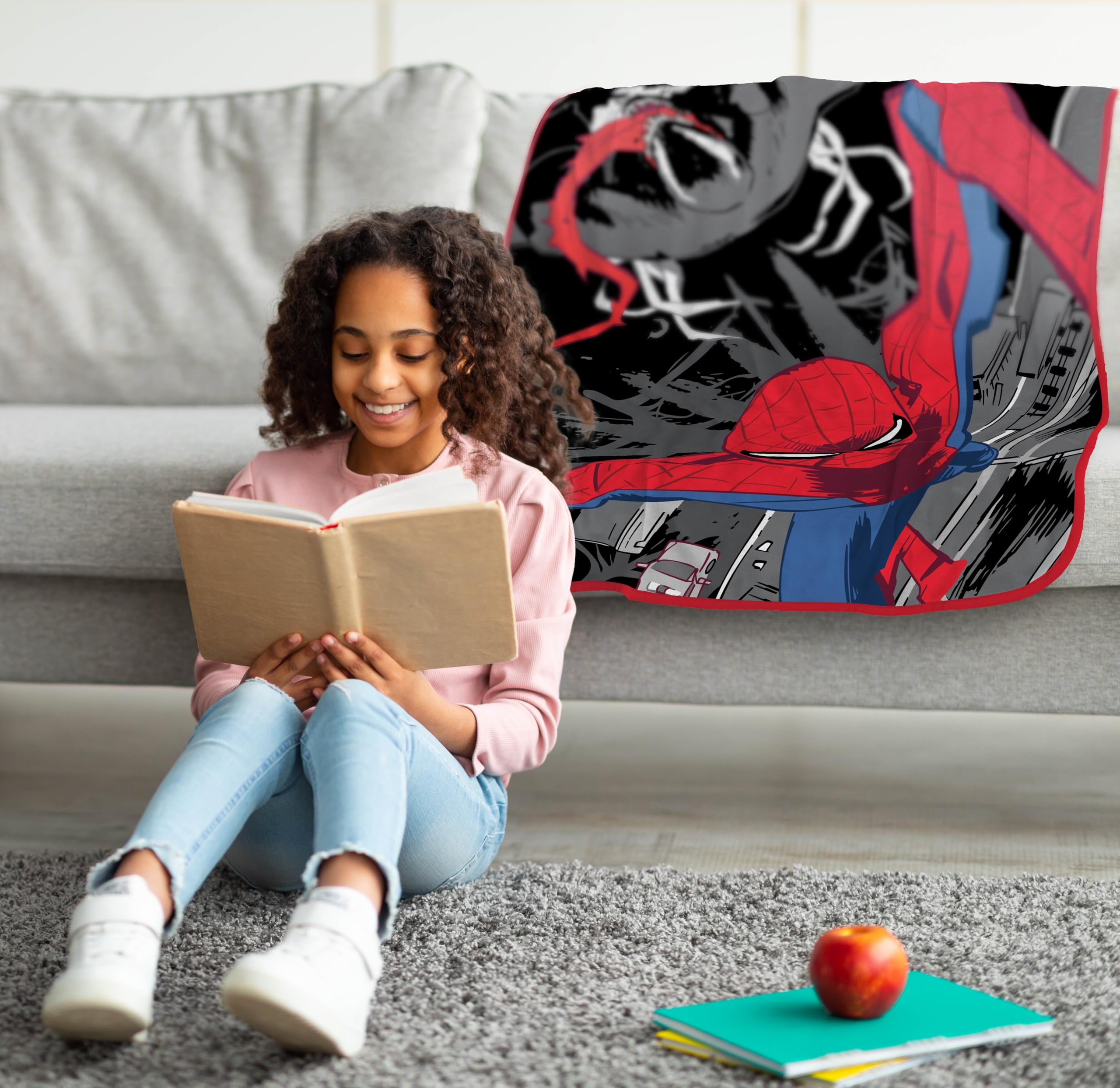 Amazon.com: Jay Franco Plush Throw Blanket – 46