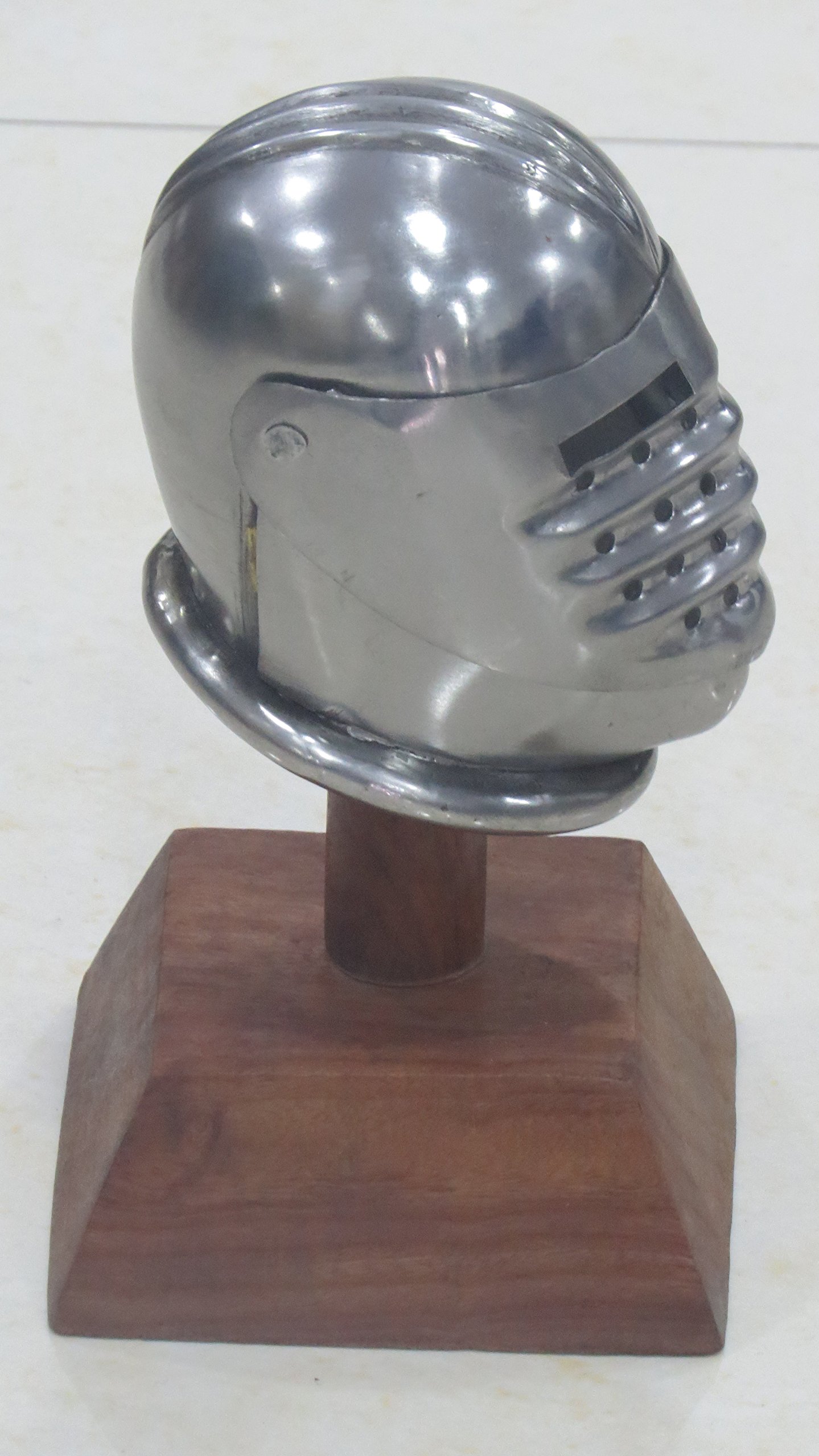 NauticalMart Armor Helmet Knight German Maximilian Miniature Armour