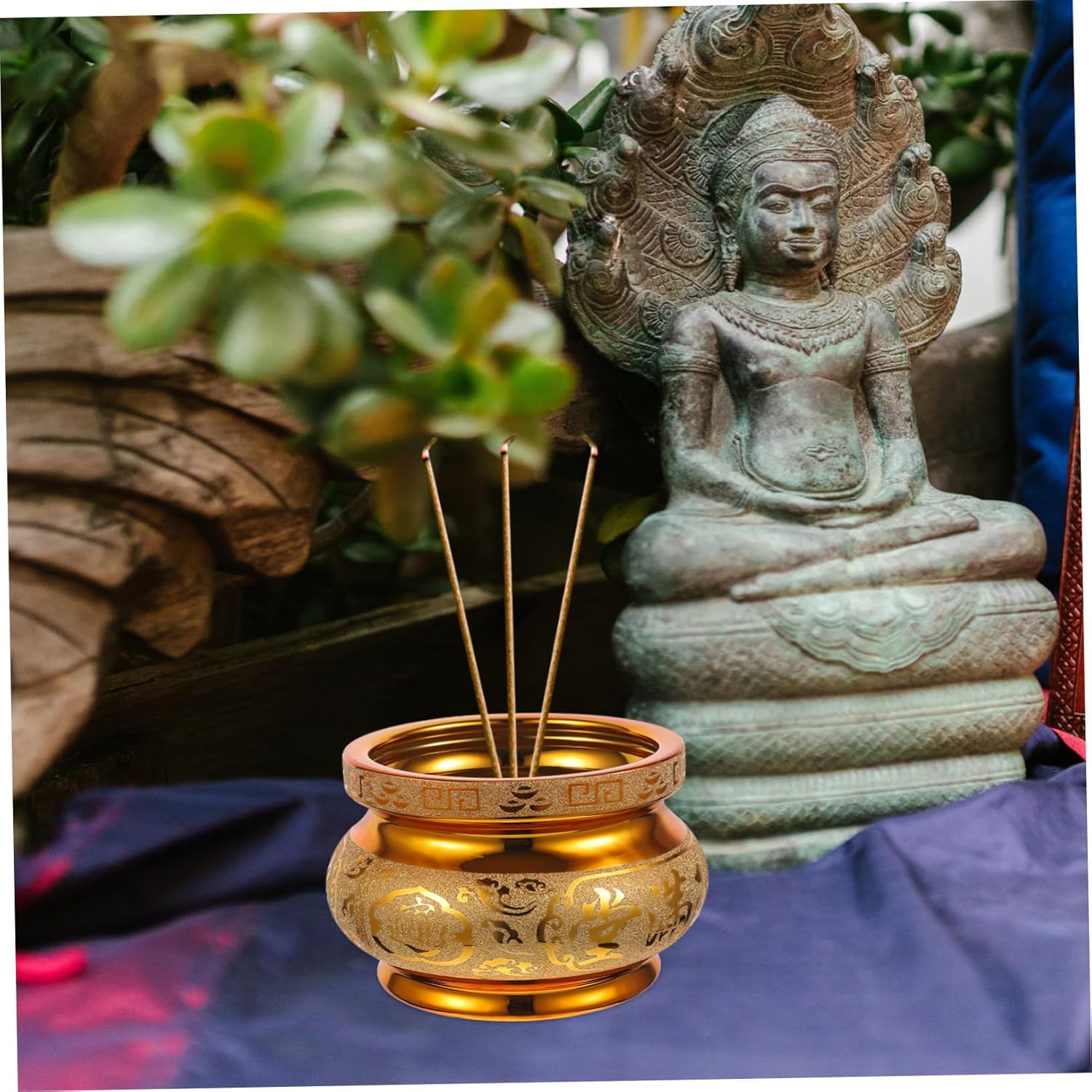 Ceramic Incense Burner for Meditation and Aromatherapy Elegant Buddha Holder Handcrafted Censer for Home Decor and Relaxation Random Style Design