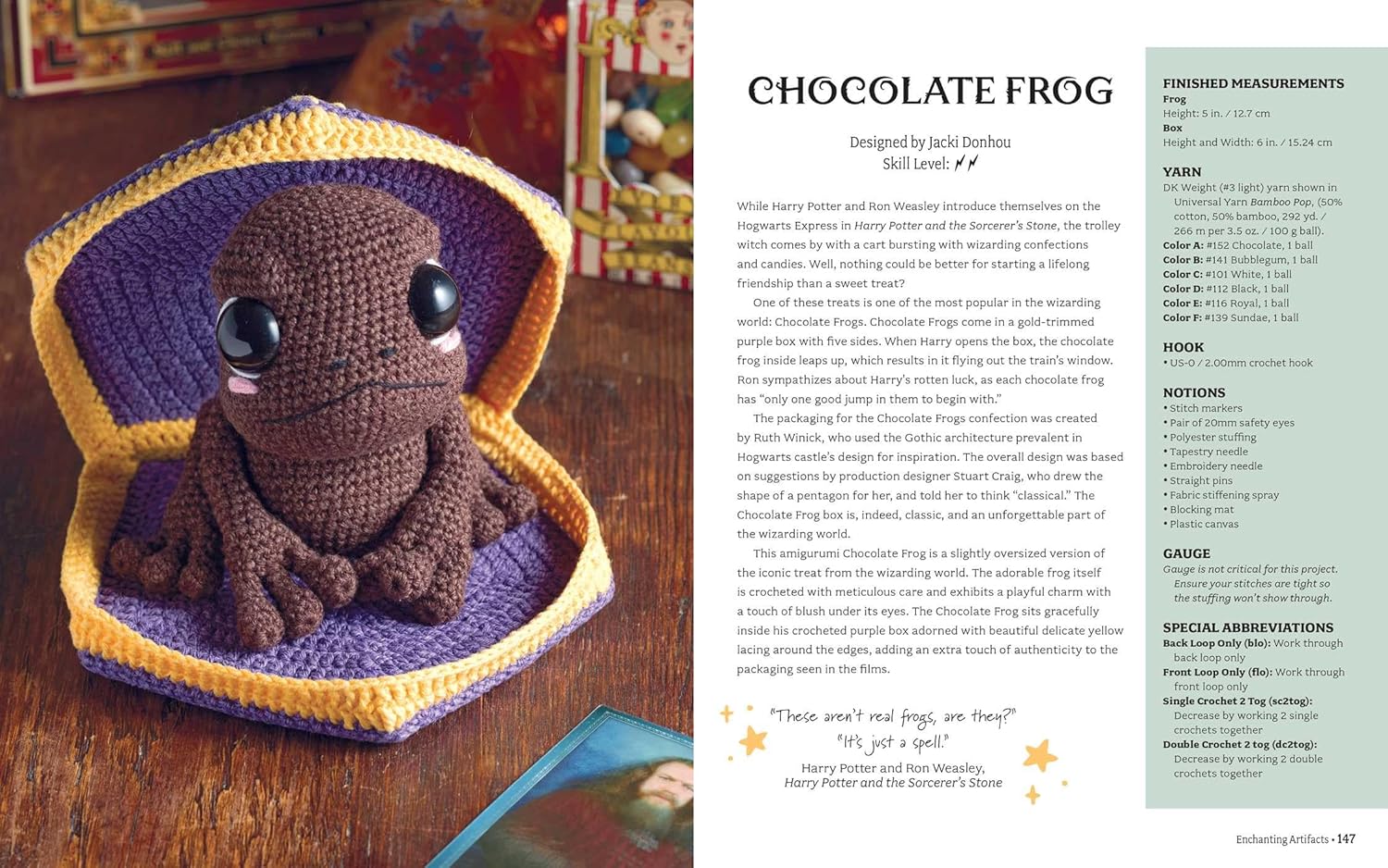 Harry Potter: The Official Book of Crochet Amigurumi - Image 8