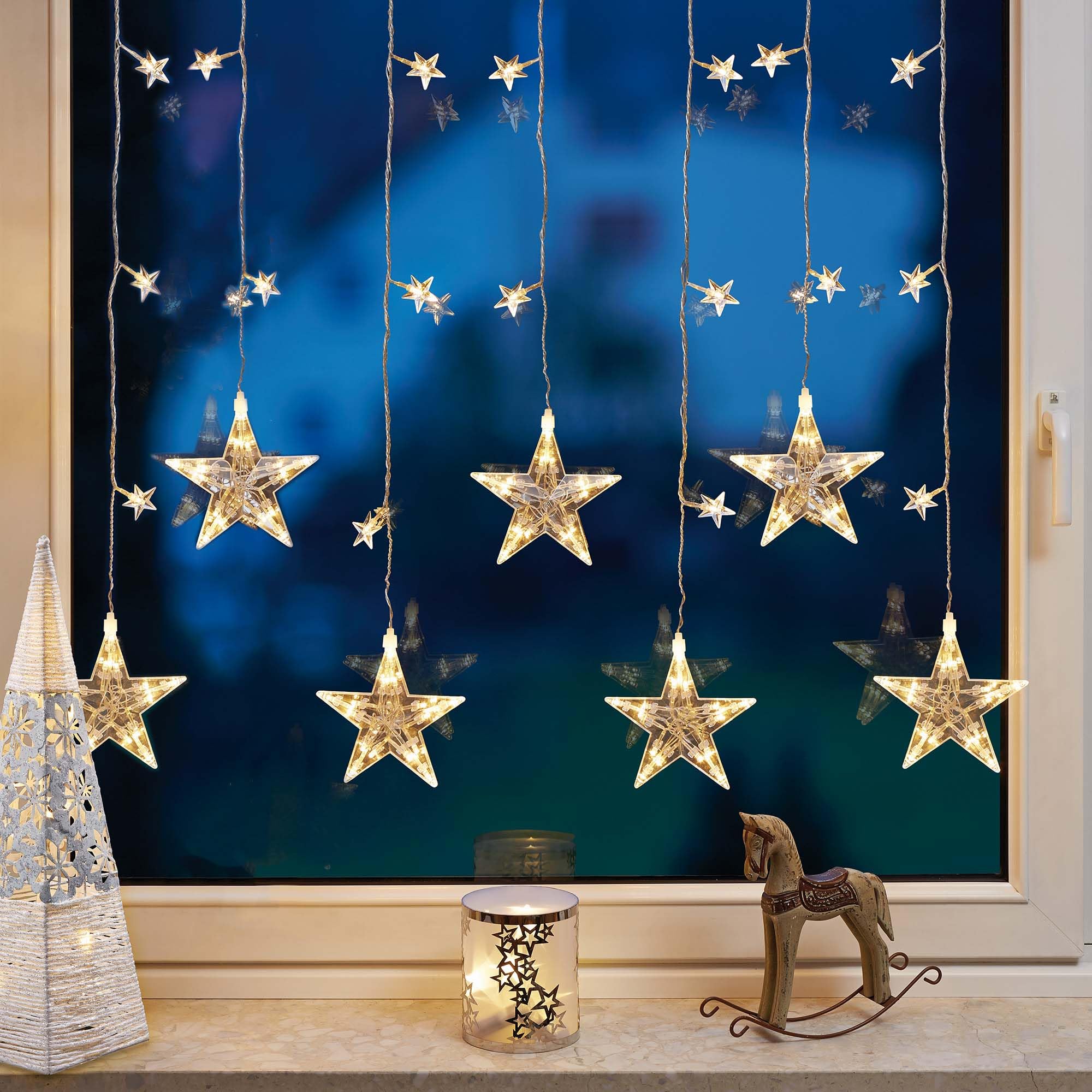 hellum Lichtervorhang innen mit 137 LEDs und 42 leuchtenden Sternen, 7 Stränge, Lichterkette innen 1,00 m beleuchtete Länge, warmweißes Licht, mit Timerfunktion, Weihnachtsdeko <59 lm 579413