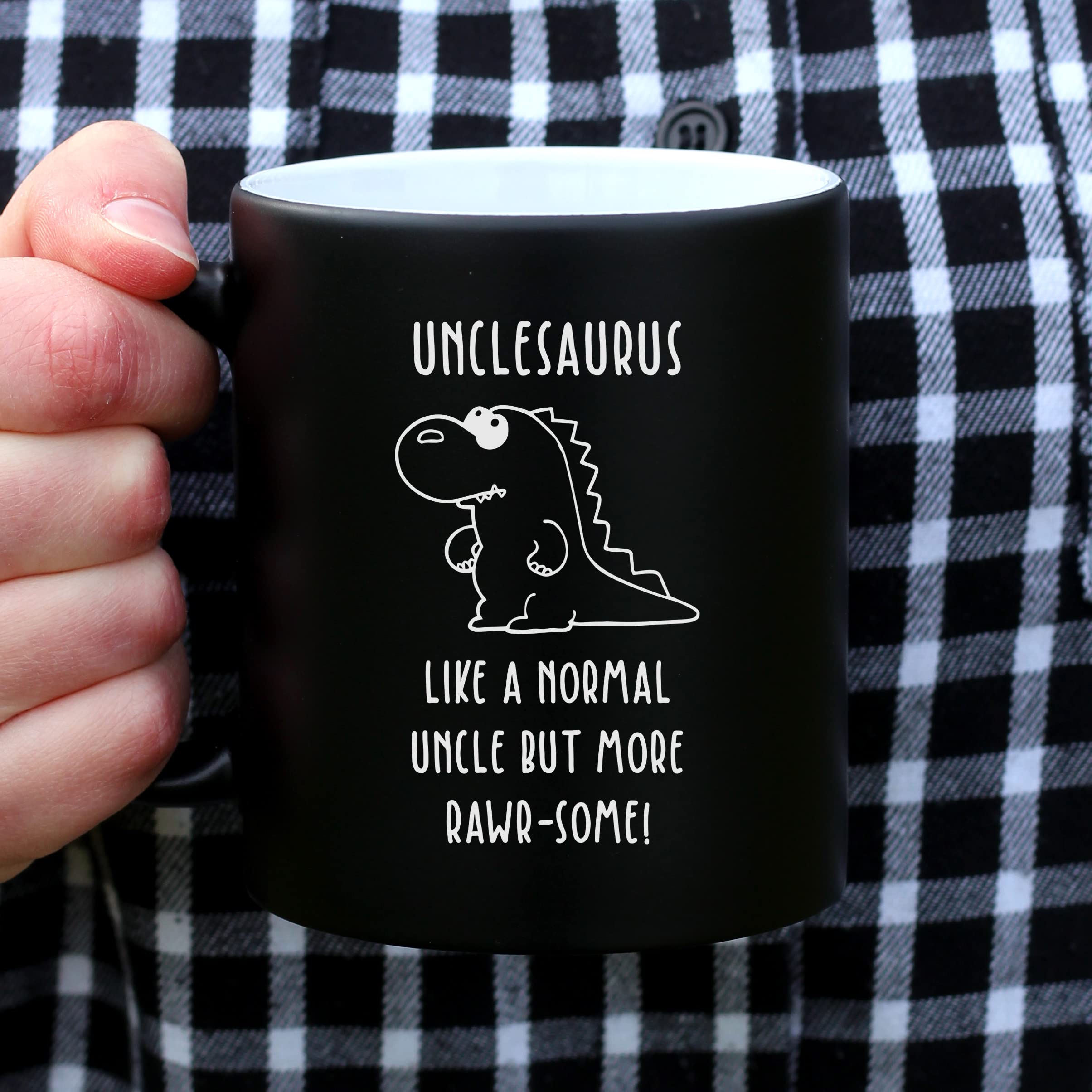 eBuyGB Unclesaurus Mug, Uncle Mug, Dinosaur Mug, Engraved Matt Black Coffee Mug, Father's Day Gift, Uncle Birthday Gift, Funny Mug Present