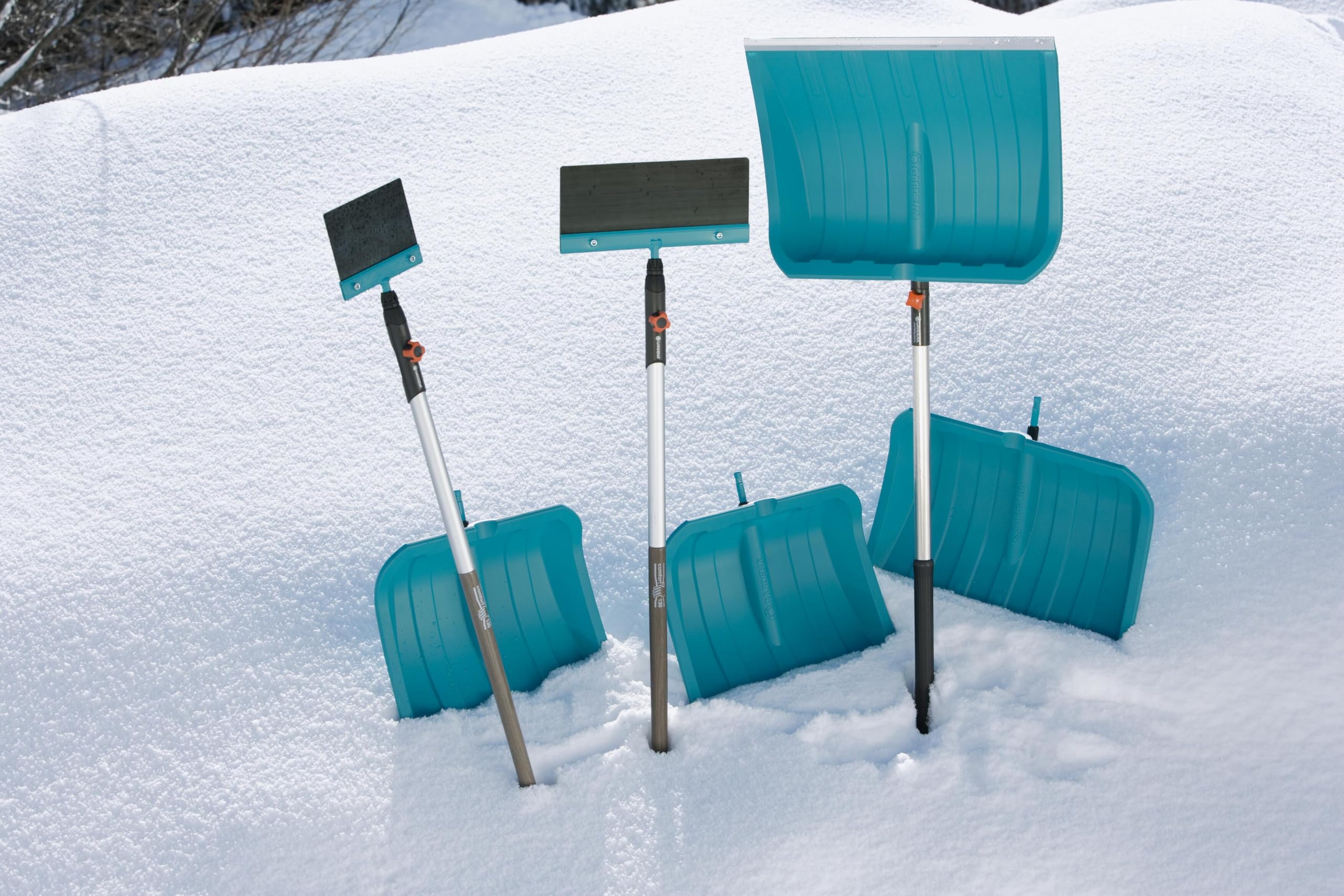 Gardena Spingineve combisystem KST 50: Pala da neve, profilo plastica resistente a abrasione, urti e freddo sino a -40°C, larghezza 50 cm (3241-20)
