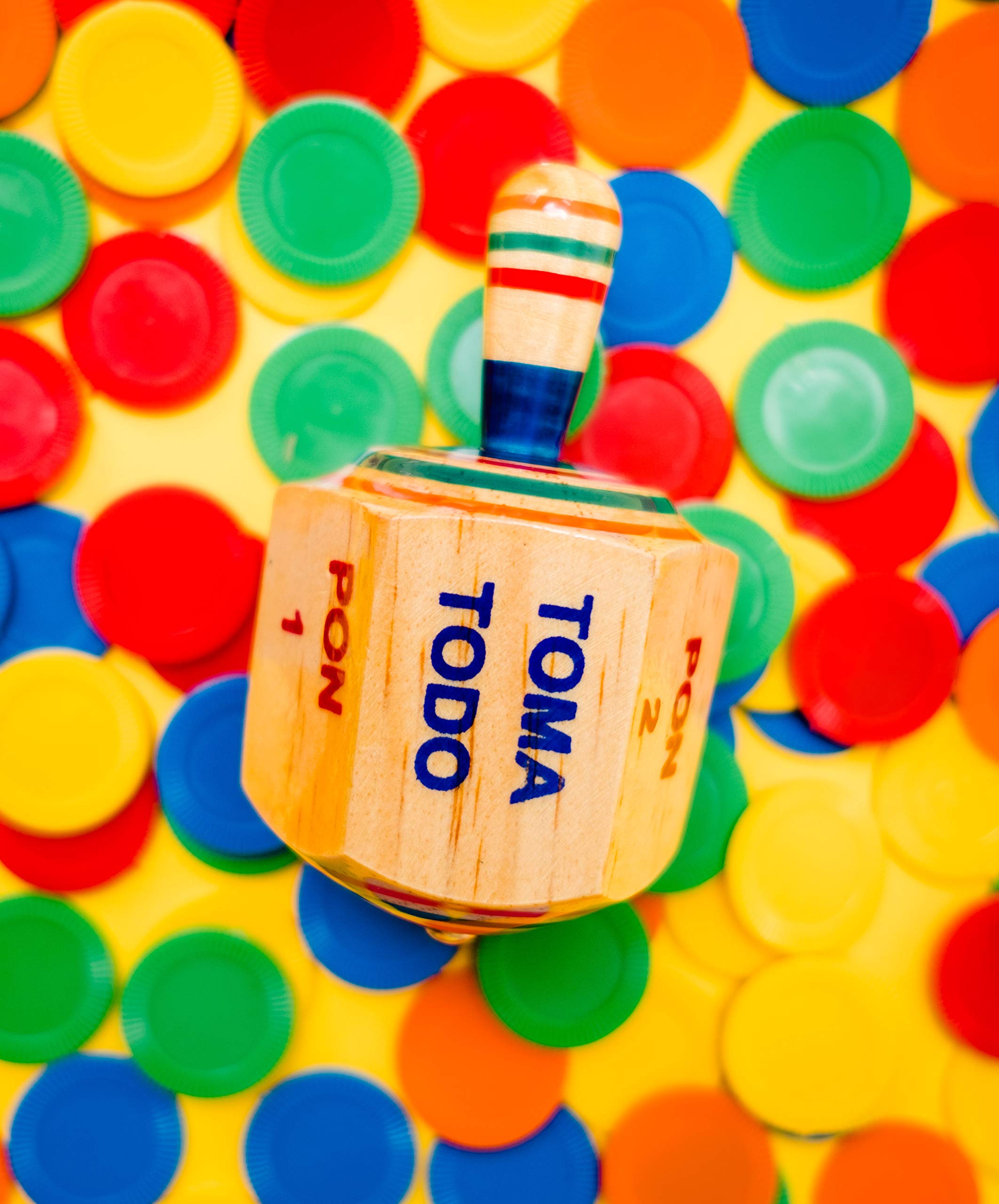 Pirinola Toma Todo Set Wood Spinning Top Game 4 Inches Tall 100