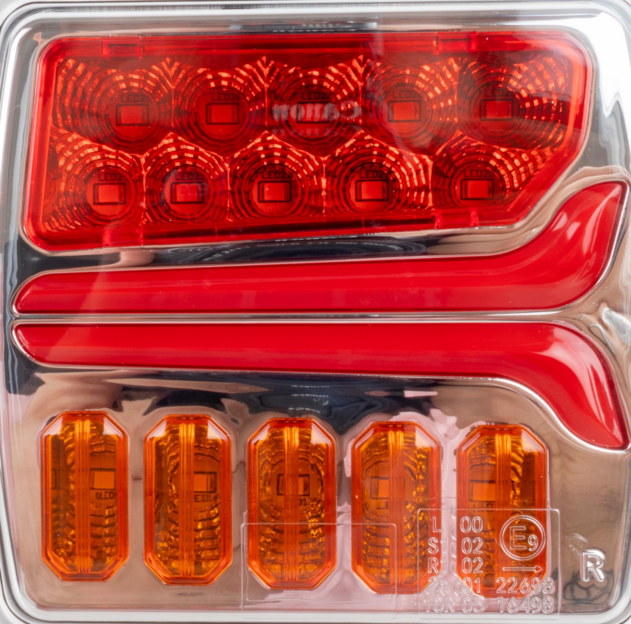 Ama Kit Luci Rimorchio a LED Magnetico Senza Fili – Installazione Rapida, Omologato Strada, Temperatura di Esercizio -25°C a +65°C, IP65, 1,24 kg, Autonomia 8 Ore, Ricarica Rapida