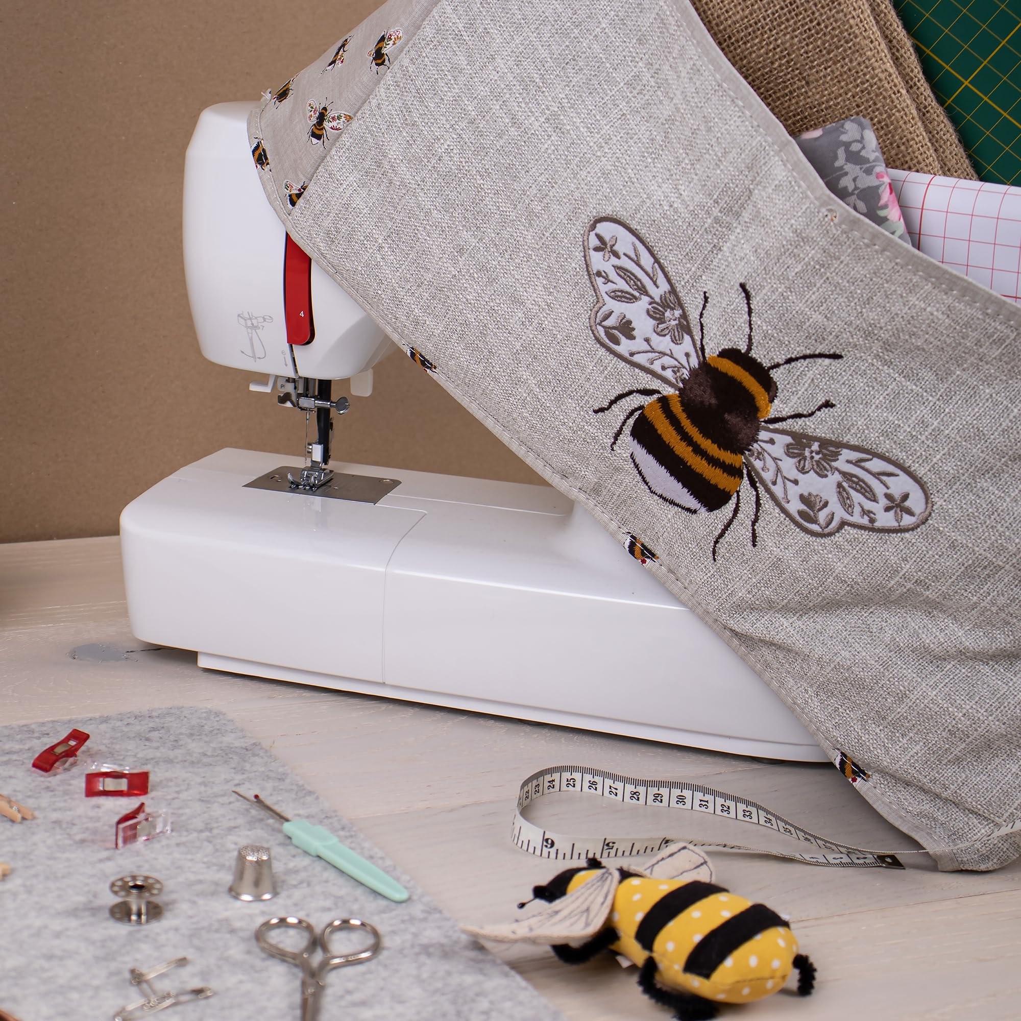 Hobby Gift Exclusive Sewing & Embroidery Machine Cover with Pockets, Dust, for Most Standard Machines Singer Brother 33.5 x 44 x 21cm, MRSMC 87