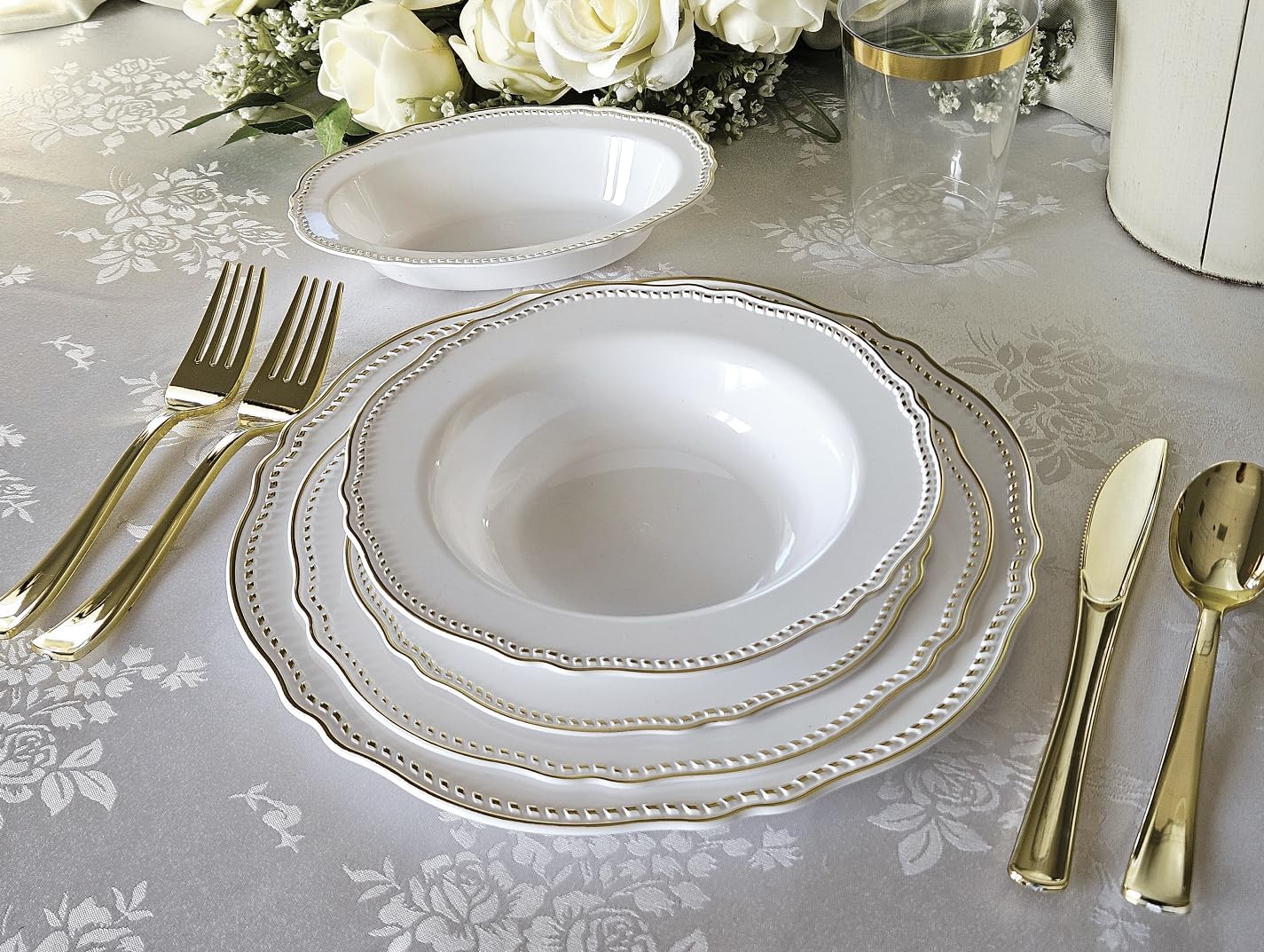 " OCCASIONS " 40 Plates Pack, Heavyweight Disposable Wedding Party Plastic Plates (9'' Luncheon Plate, Rochelle White & Gold)
