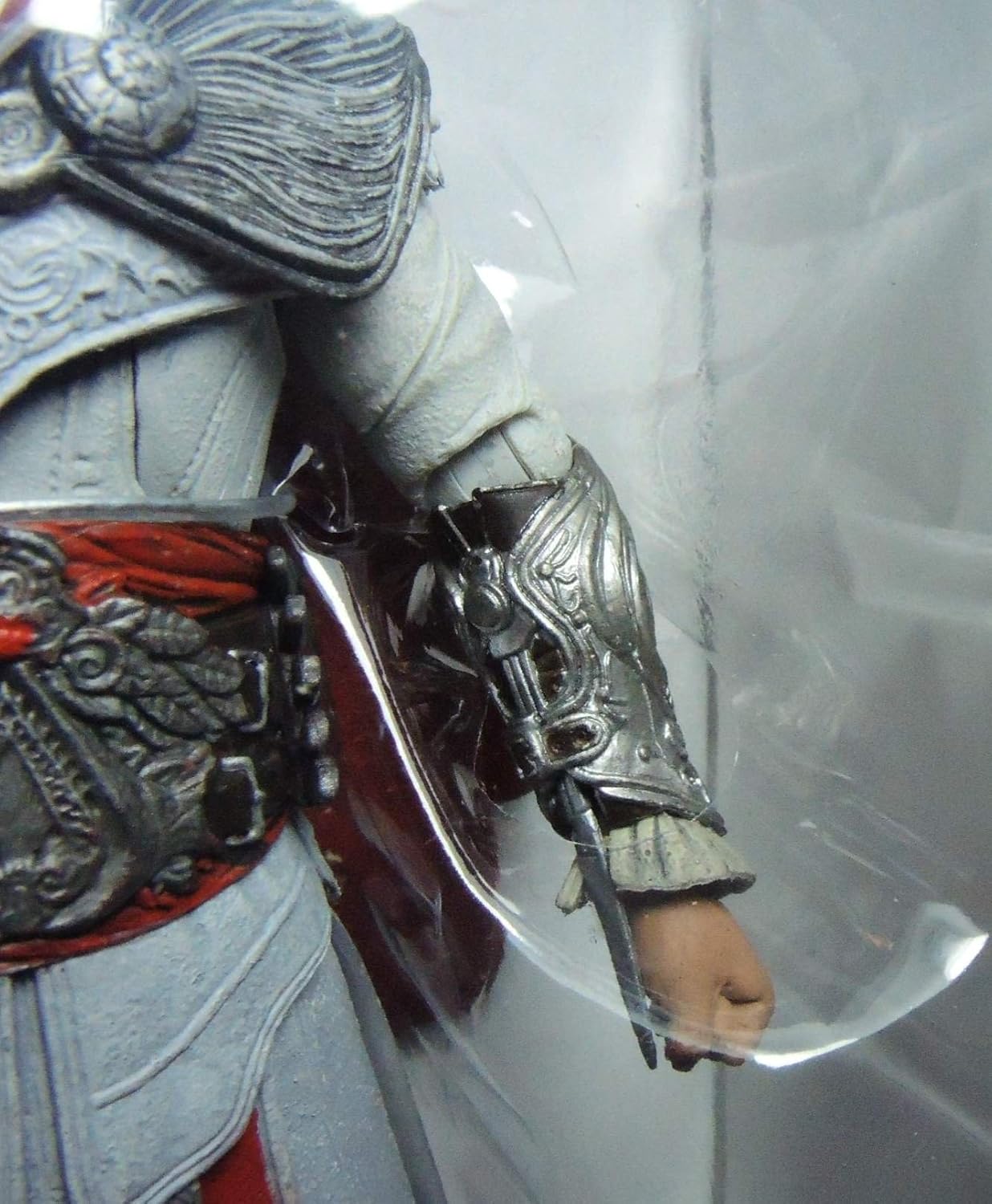 Assassins Creed Ezio Ivory Hooded 7" Action Figure Series 2