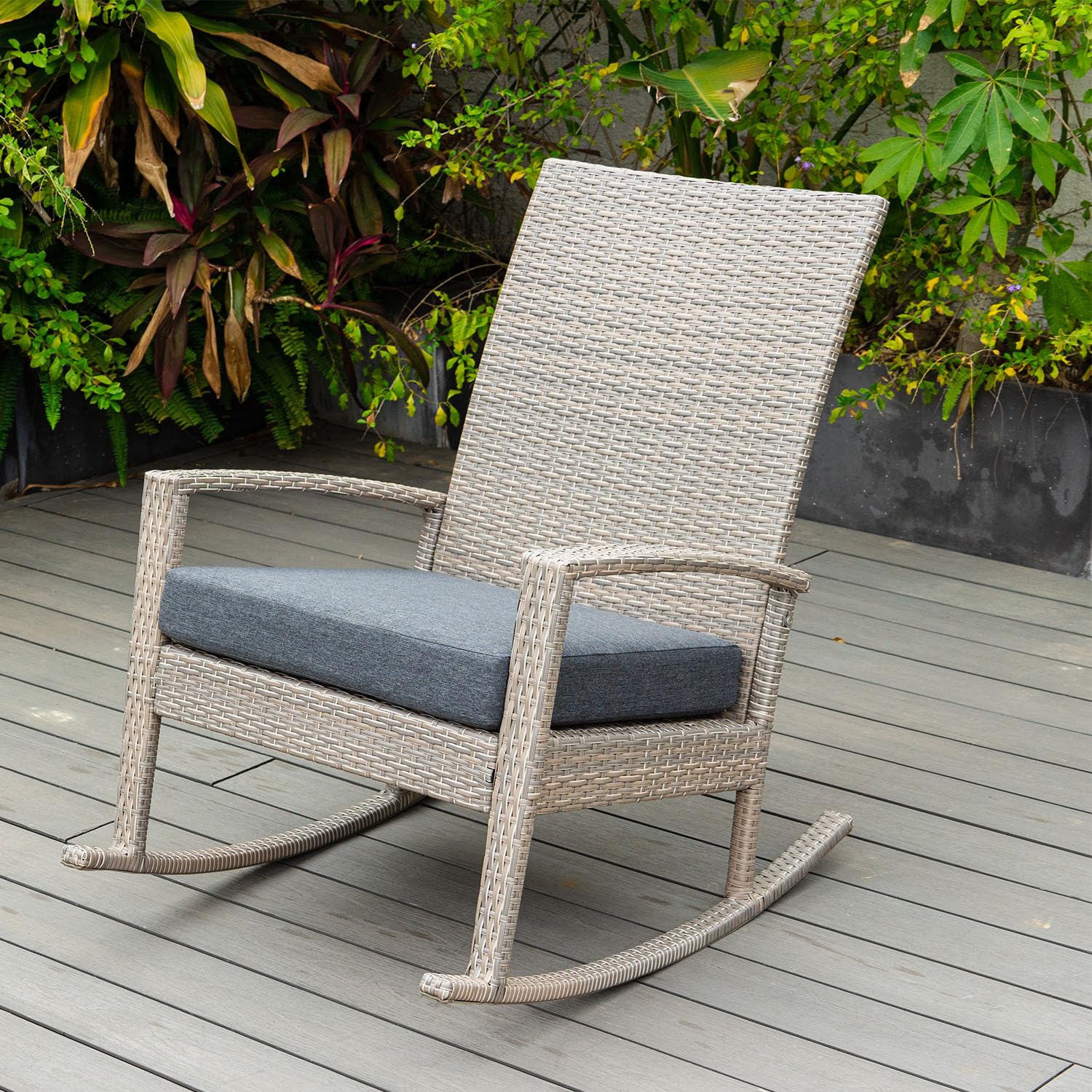 Ogarden Rocking Chair, Garten schaukelstuhl wetterfest, Poly Rattan Outdoor Schaukelstuhl, Schaukelsessel mit Kissen, für Garten, Terrasse, Balkon, Gartenstuhl (Creme - Graues Kissen)