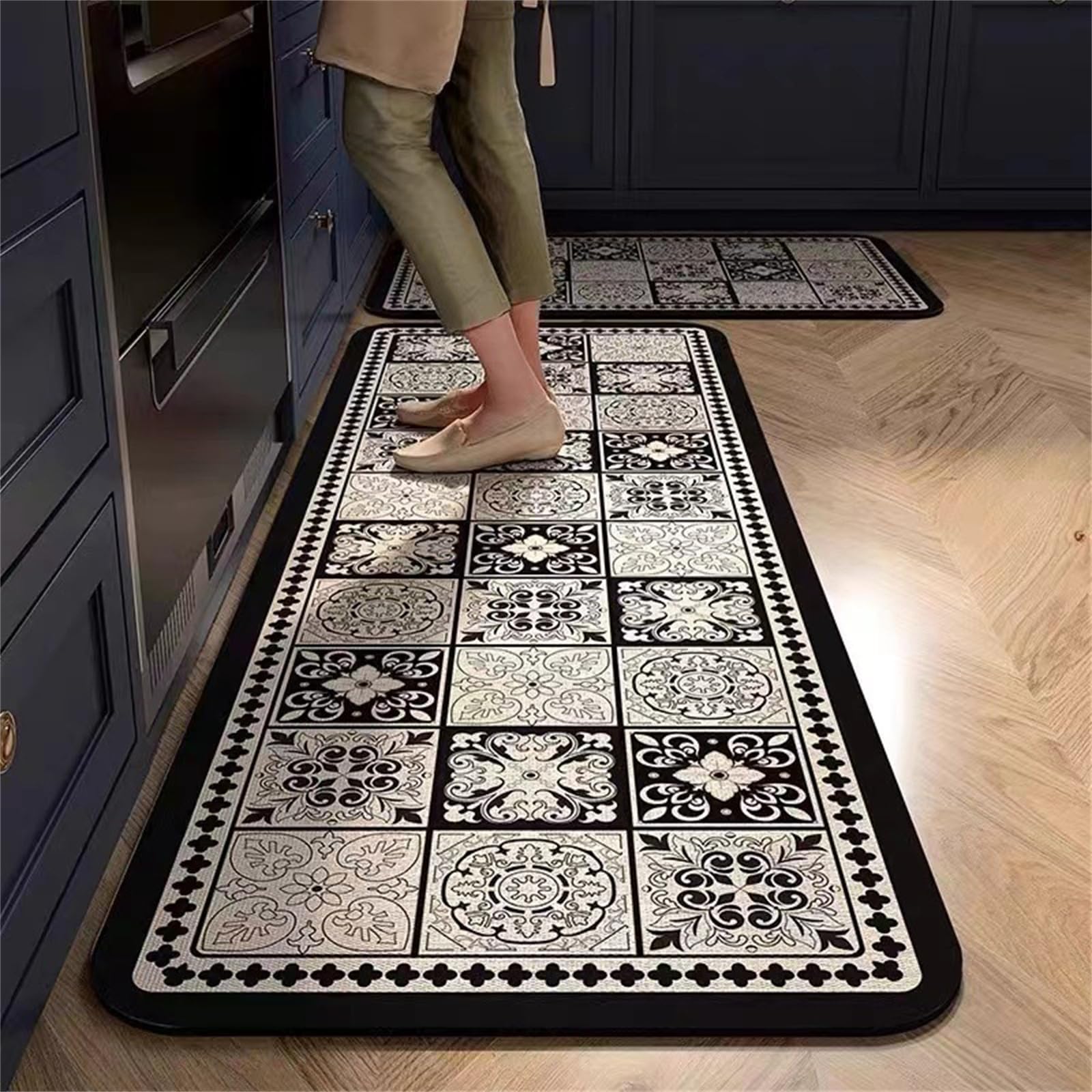 Highdi Water Absorption Kitchen Rug, Moroccan Style Kitchen Mat Door Mat, Thickness 2.5mm Non Slip Kitchen Mats Washable Kitchen Rugs, for Entryway,Laundry Room,Hallways (Black,60x90cm)