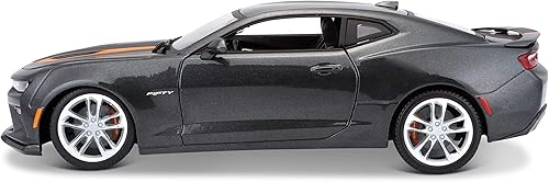 Miniatura 11 de 1: 18 2017 50 aniversario Chevrolet Camaro (los colores pueden variar)