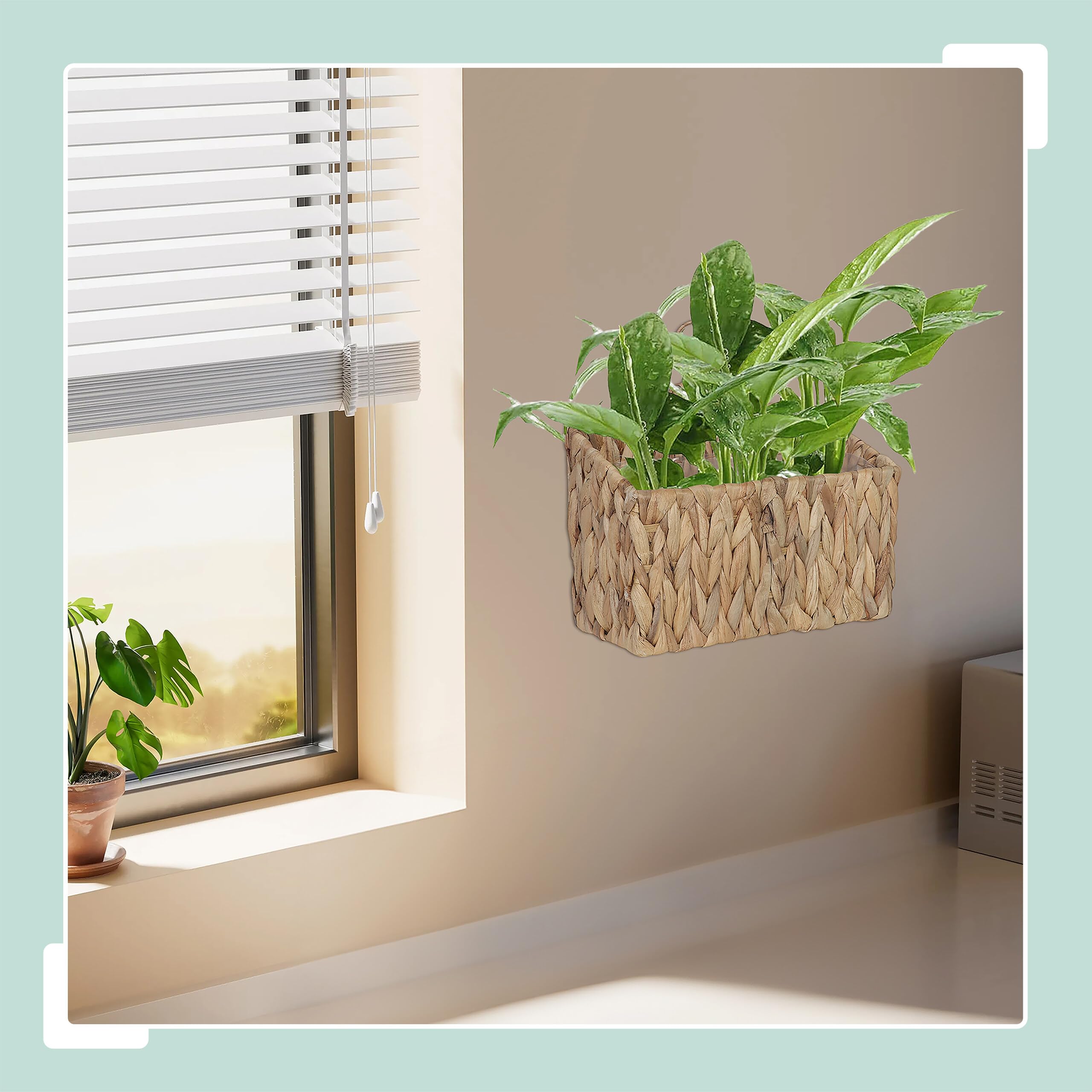 Relaxdays Maceta Colgante de Agua, Hierbas, Plantas, HBT 29 x 28 x 15 cm, Cesta Trenzada, Forro, Anillo, Natural, Fibra Vegetal, Hierro, Plástico