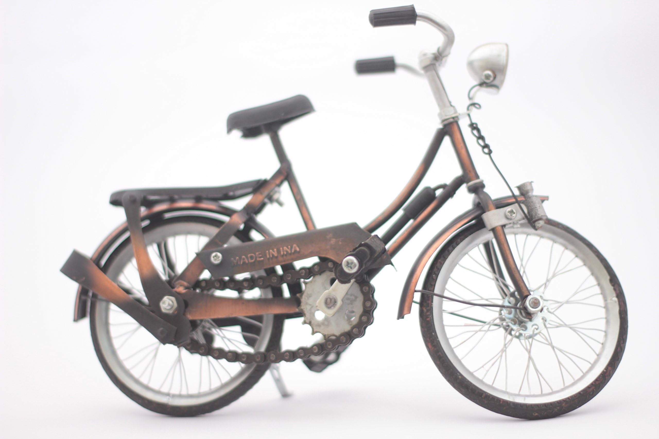 RGM294 Copper Coloured Miniature Bicycle without crossbar