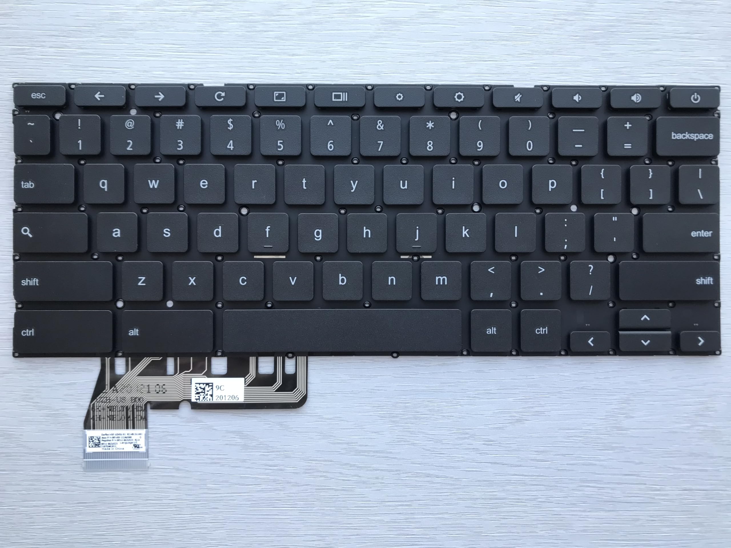 ASUS - ASUS Chromebook C204MA-GAENG 英語キーボード仕様 ASUS Chromebook C204MA － コンパクトで頑丈なChromebookに英語