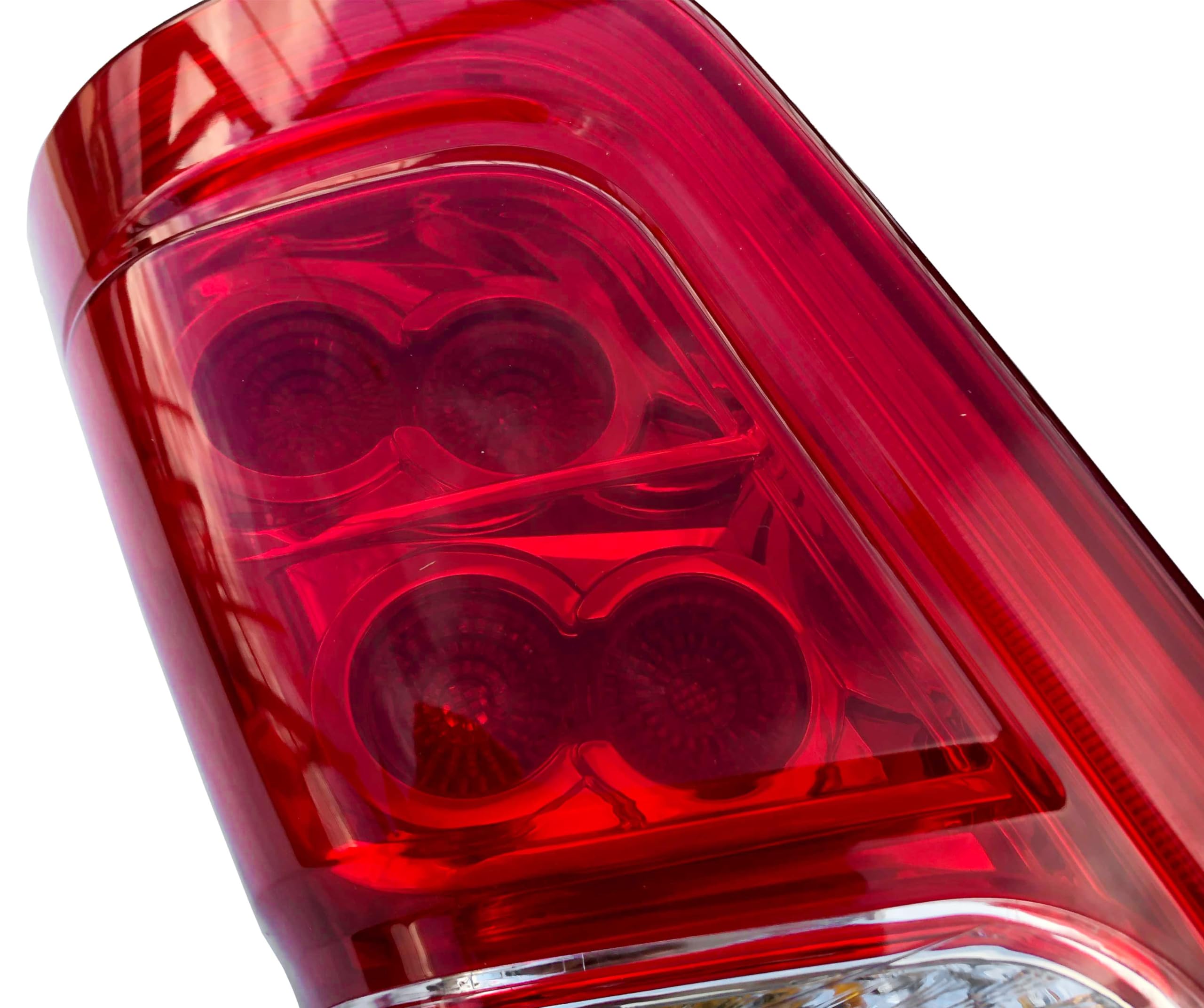 日産 NV350 キャラバン E26系 後期用 ファイバーLEDテールランプ 左 Amazon | NV350 キャラバン E26系 後期用 ファイバーLED