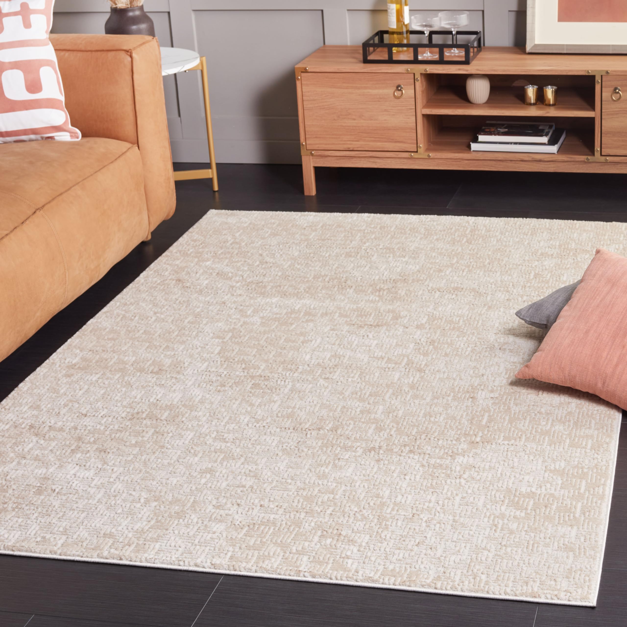 SAFAVIEH Contemporary Rug for Living Room, Dining Room, Bedroom - Hanna Collection, Short Pile, in Cream, 91 X 152 cm