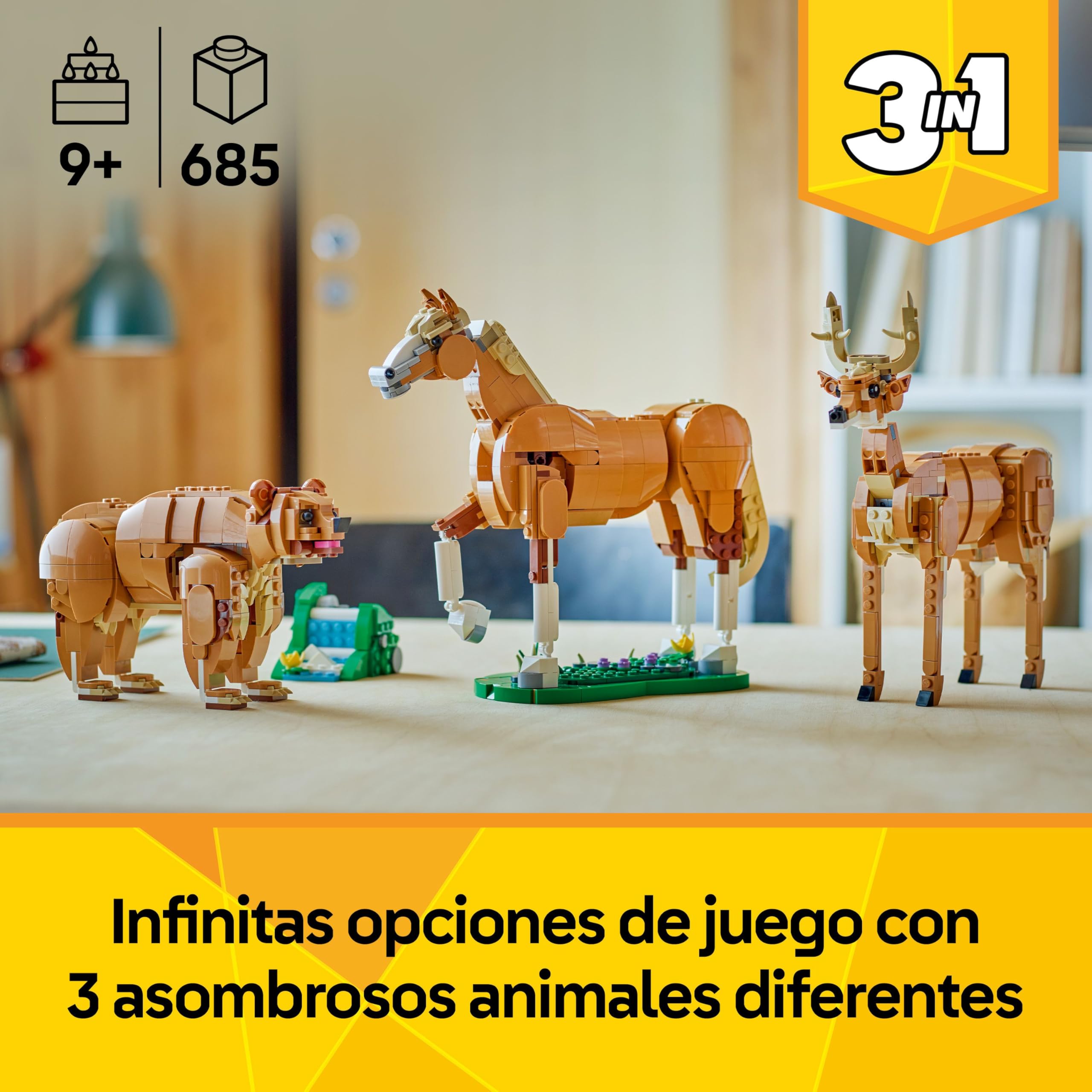 LEGO Creator 3 en 1 Caballo Noble de Juguete - Set con Animables Transformables en Oso o en Figura Articulada de Ciervo - Regalo para Niñas y Niños de 9+ Años - Decoración del Dormitorio 31166