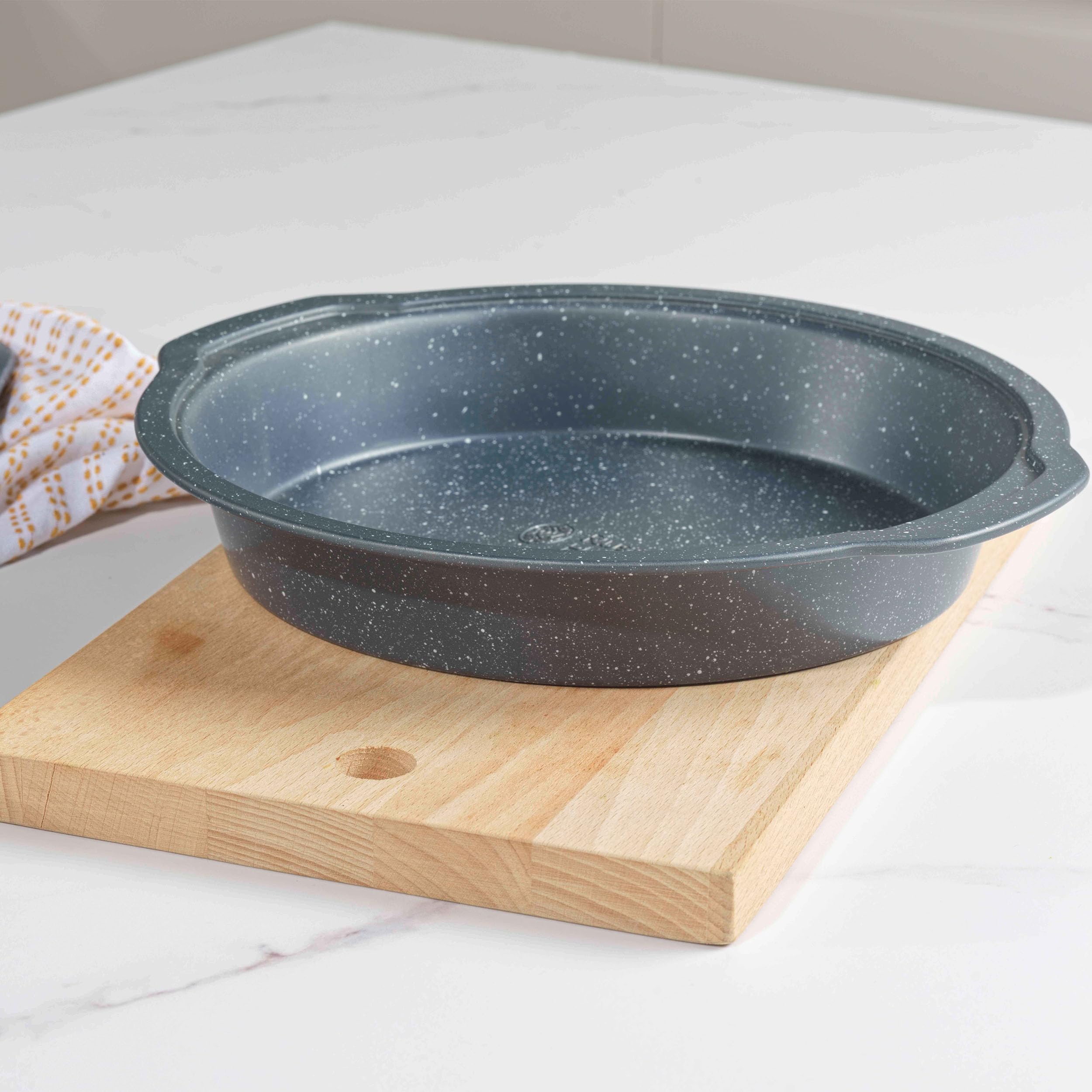 Russell Hobbs RH00995EU Nightfall Stone Cake Tin, Non-Stick Round Baking Tray with Handles, PFOA-Free Carbon Steel Bakeware - Image 2