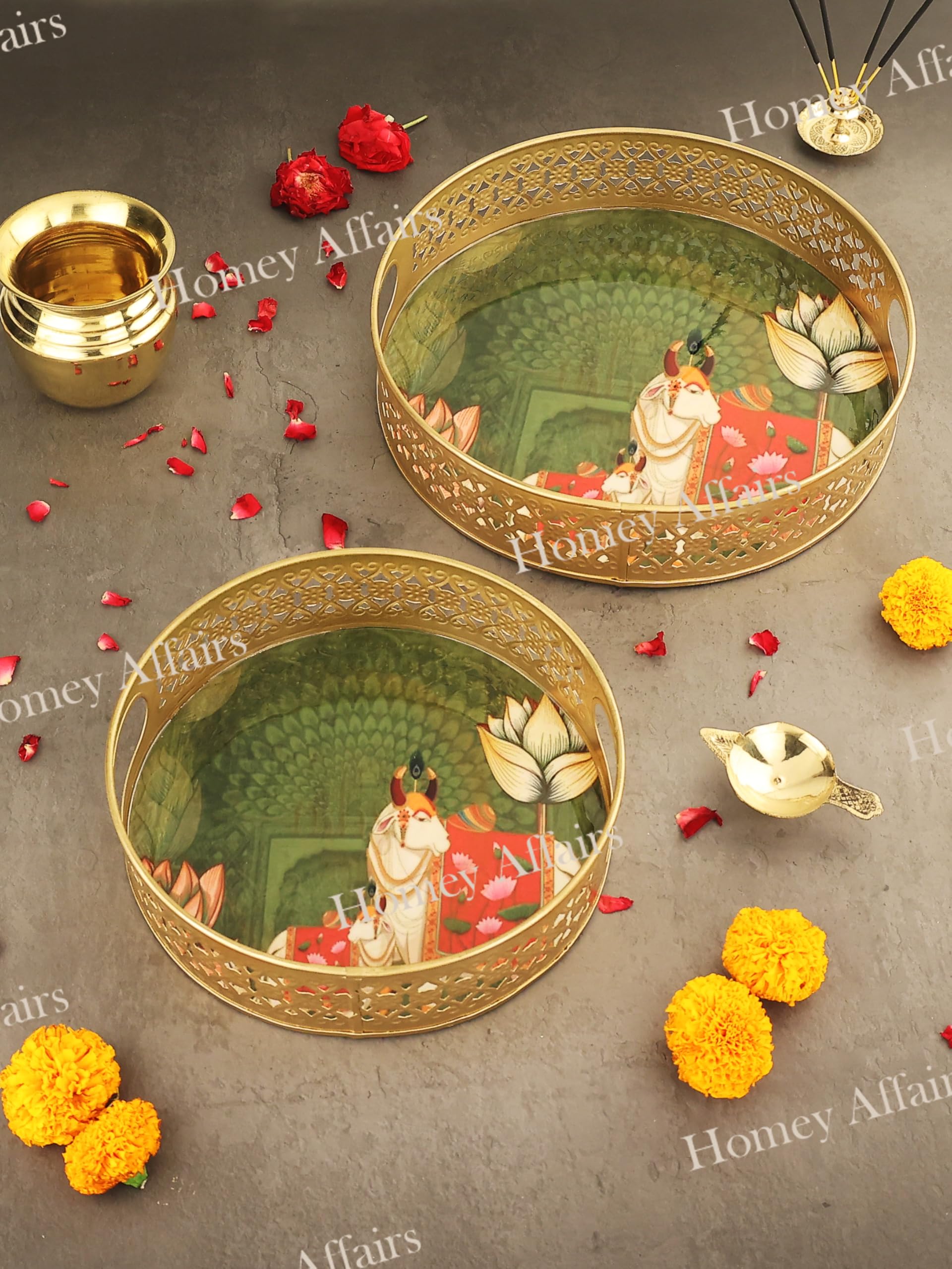 Homey Affairs Pichwai Tray Set | Decorative Round Metal Serving Tray for Return Gift, Wedding Gift | Pooja Thali, Janmashtami & Diwali Pooja Decor | Golden Gift Tray for Home Decor (B0CYSLYHPF) Amazon Price History, Amazon Price Tracker