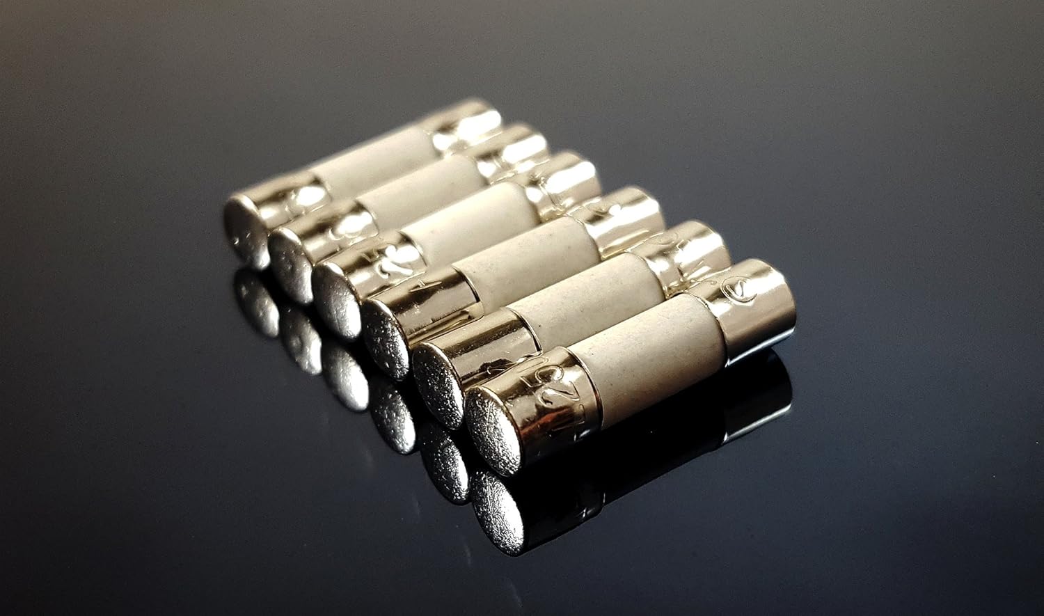 Zephyr Fast Acting Ceramic Cartridge Fuse (Pack of 6) 5x20mm 250V (6.3 Amp) - - 